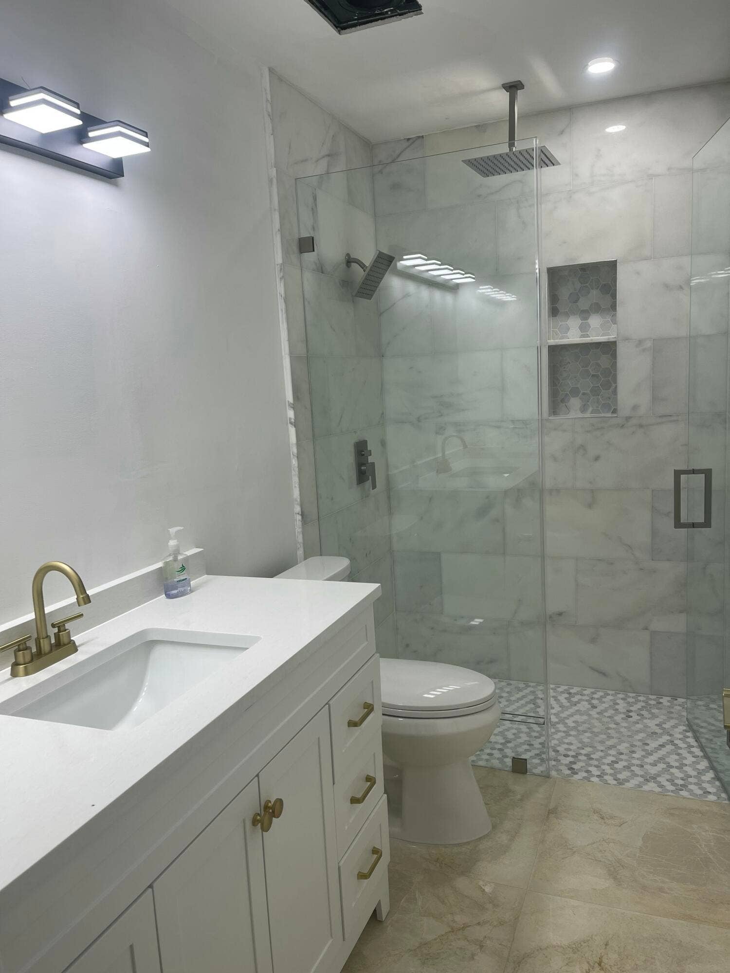 235 NW 3rd Court, Boca Raton, FL 33432 Bathroom 1