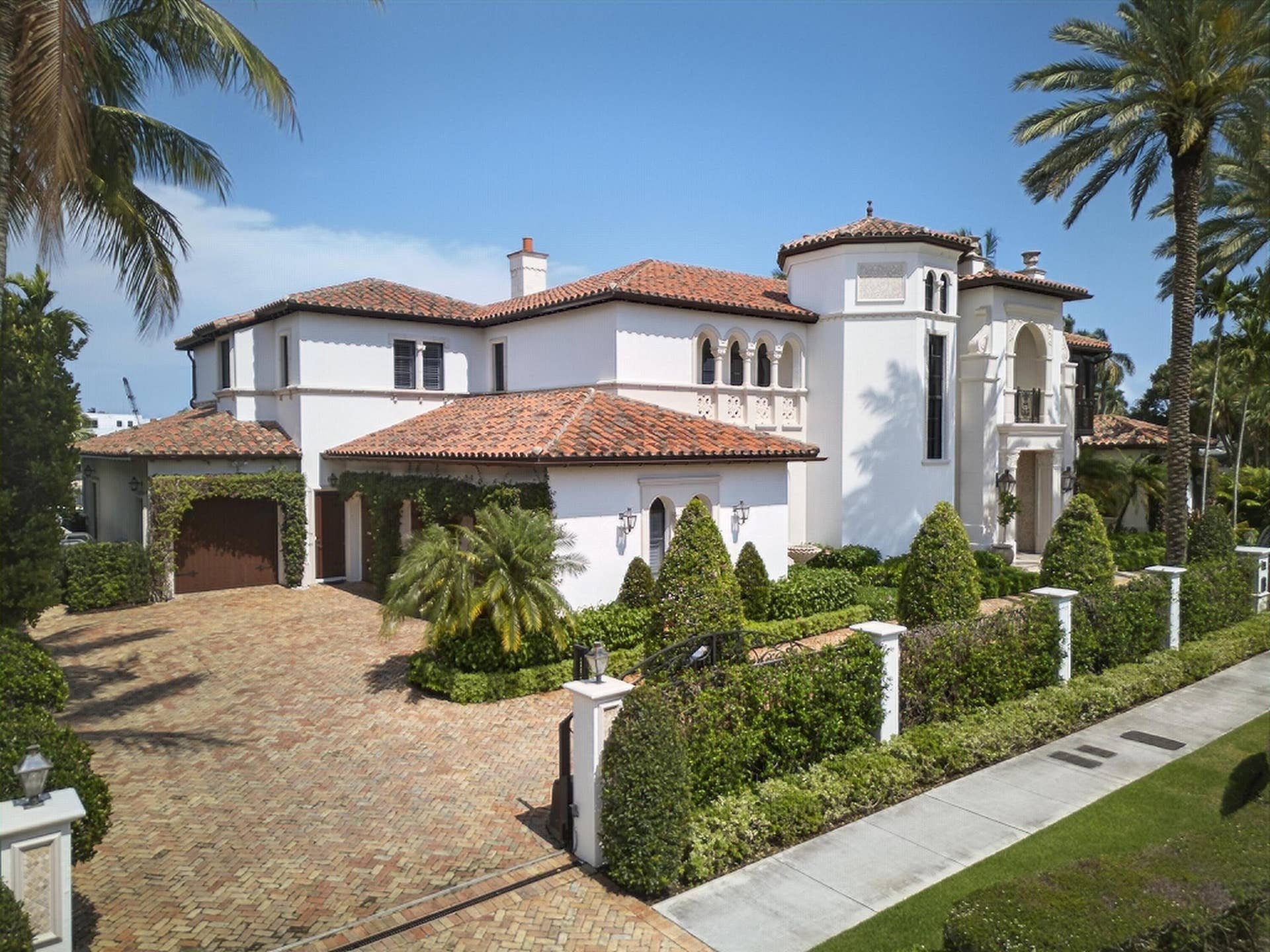 1627 SE 7TH Street, Fort Lauderdale, FL 33316 whitaker (166)