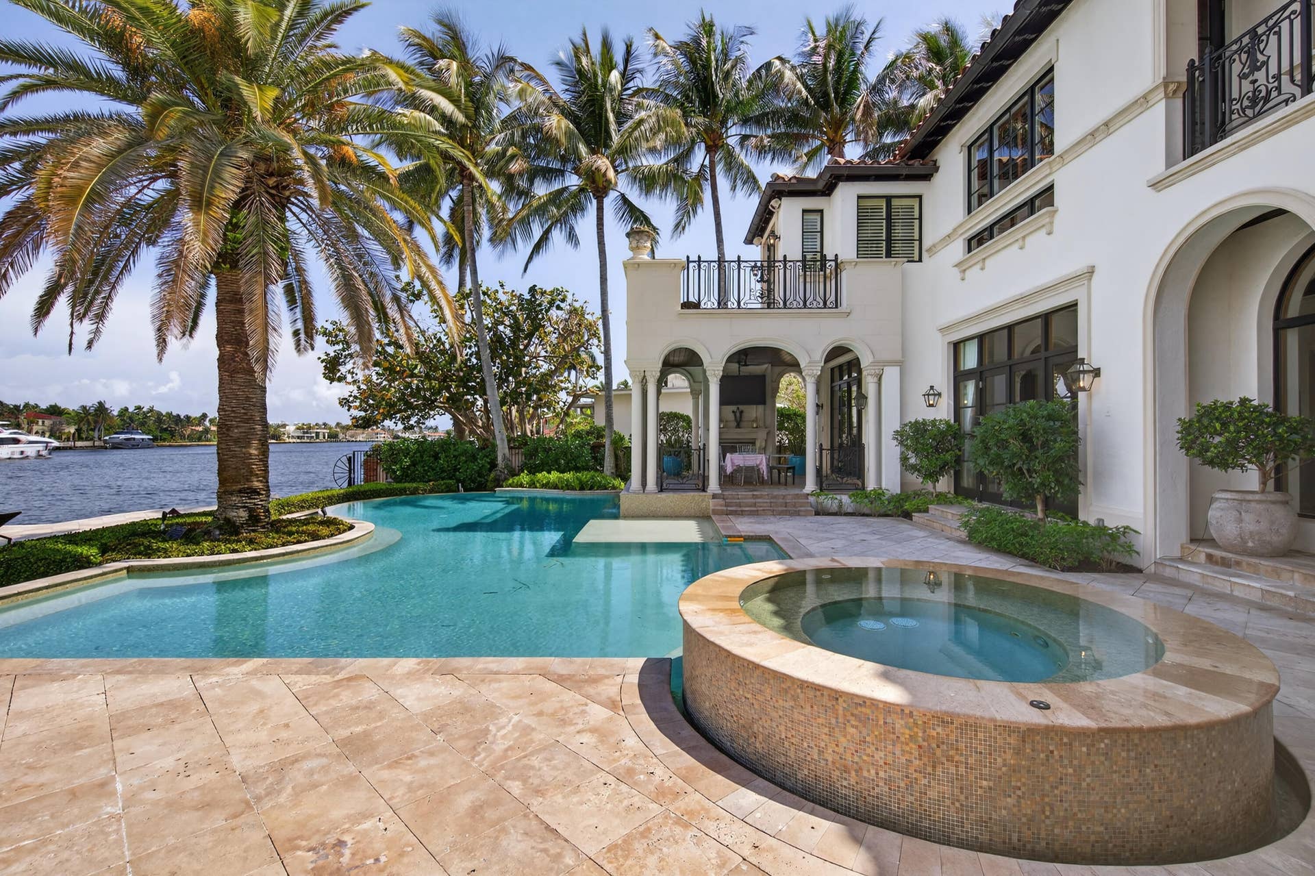 1627 SE 7TH Street, Fort Lauderdale, FL 33316 whitaker (149)