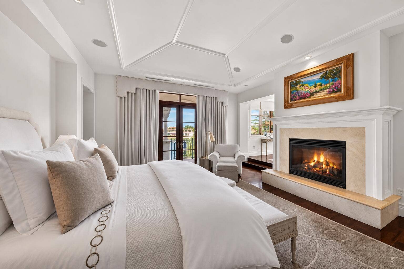 1627 SE 7TH Street, Fort Lauderdale, FL 33316 Crisp Luxury Bedroom with Cozy Fireplace
