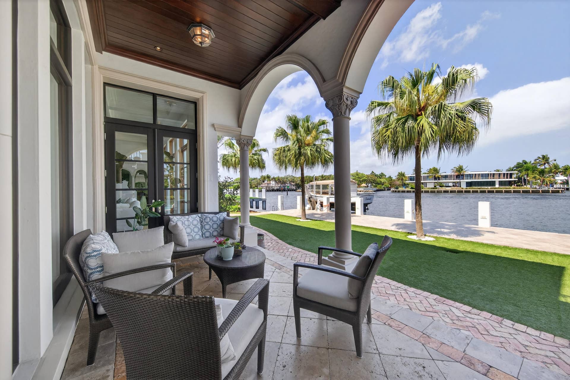1627 SE 7TH Street, Fort Lauderdale, FL 33316 whitaker (148)