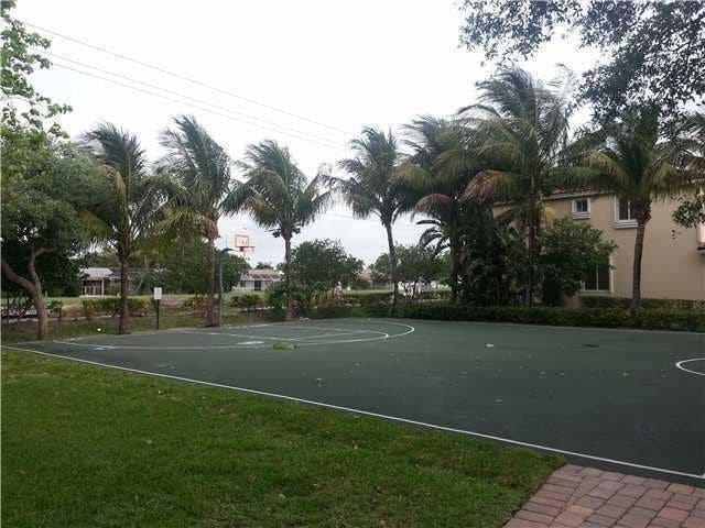 3014 N Evergreen Circle, Boynton Beach, FL 33426 3014