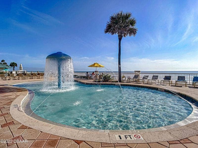 2700 N Atlantic Avenue, #435, Daytona Beach, FL 32118 Kiddie Pool