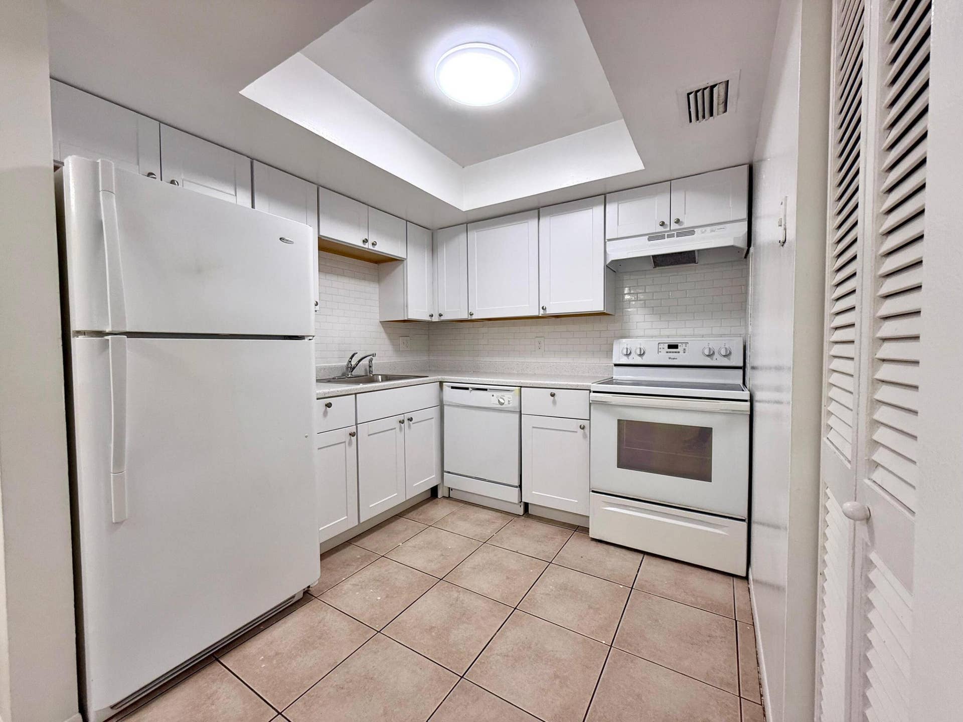 3096 Collin Drive, #C, West Palm Beach, West Palm Beach, FL 33406 111