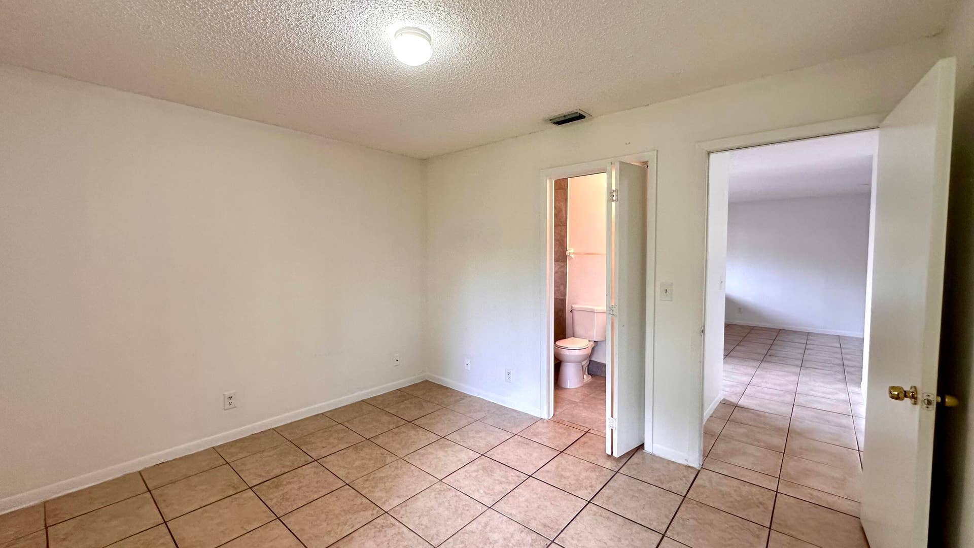 3096 Collin Drive, #C, West Palm Beach, West Palm Beach, FL 33406 IMG_9584
