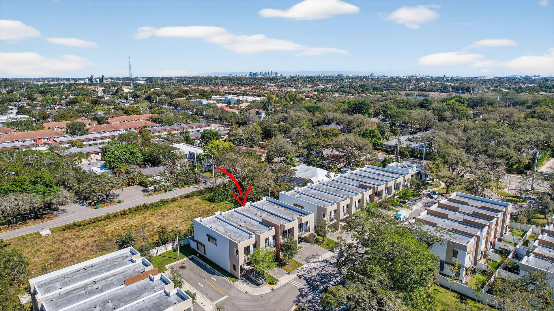 4173 N OAK Place, Dania Beach, FL 33314 aerials