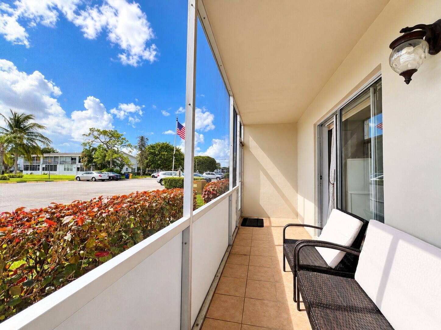 Annual Furnished Rental in 55+ Century Village! Occupants Must Be 55+