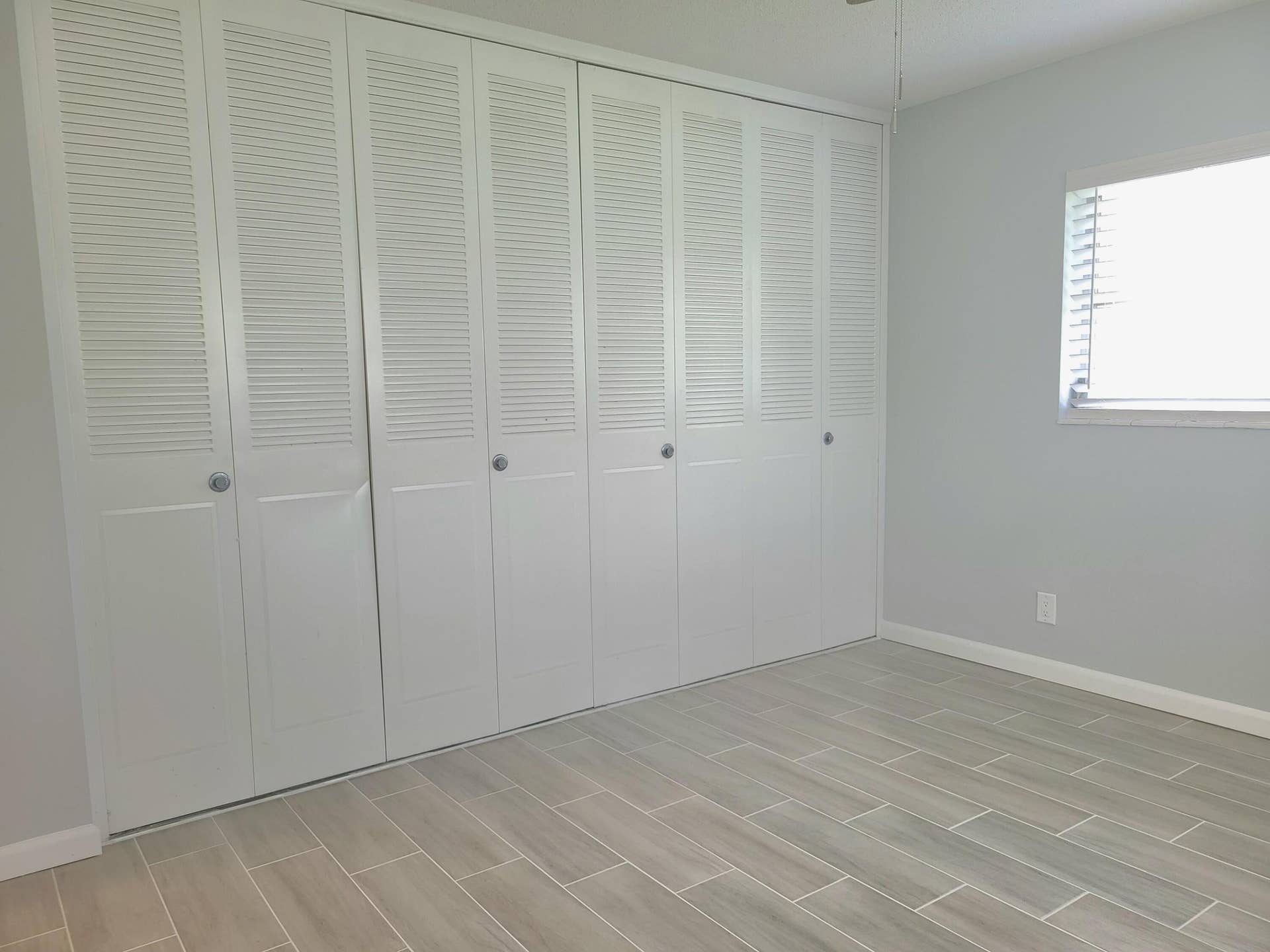 2737 EMORY Drive W, #D, West Palm Beach, FL 33415 20230128_113700