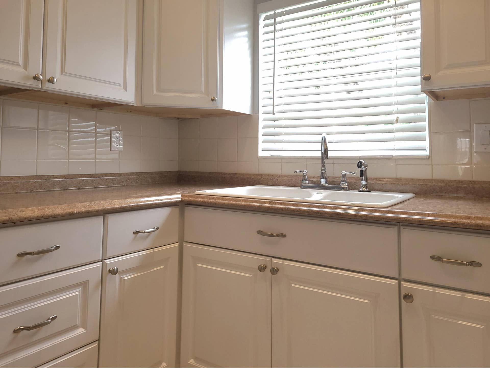 2737 EMORY Drive W, #D, West Palm Beach, FL 33415 20230128_120500