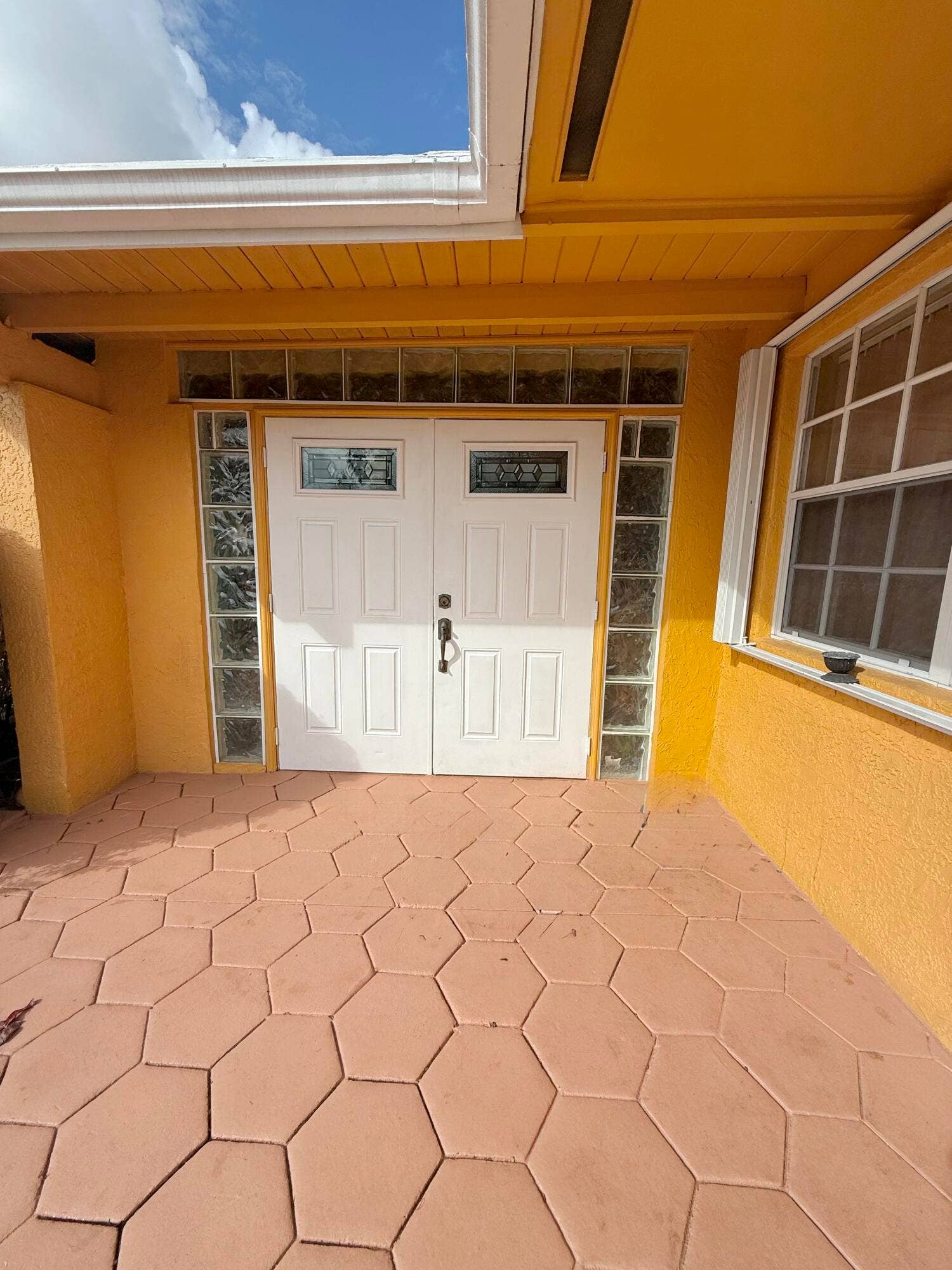 2610 NW 43RD Avenue, Lauderhill, FL 33313 IMG_7139