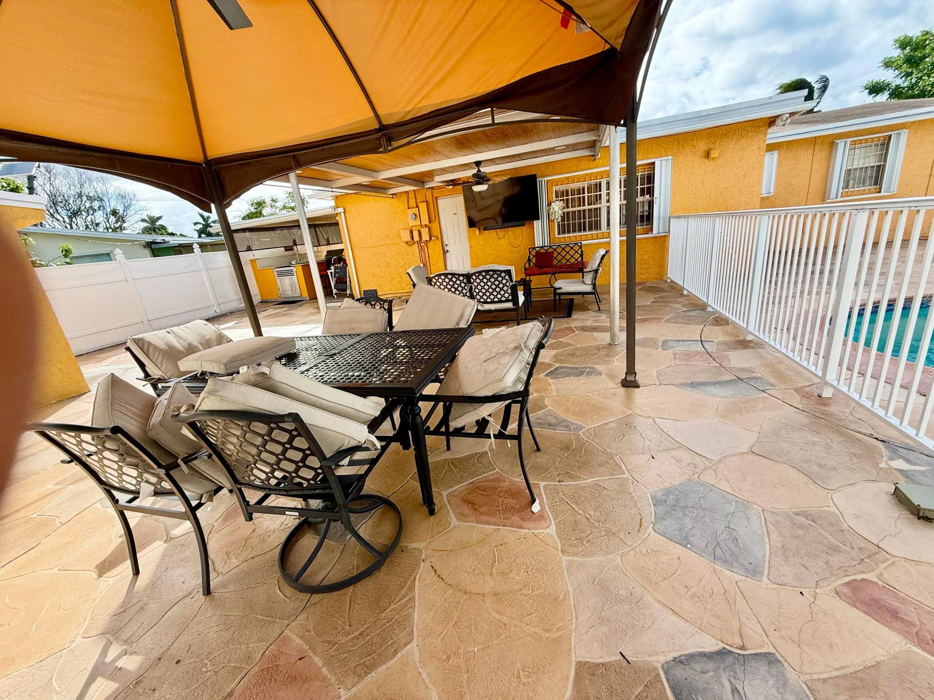 2610 NW 43RD Avenue, Lauderhill, FL 33313 IMG_7129