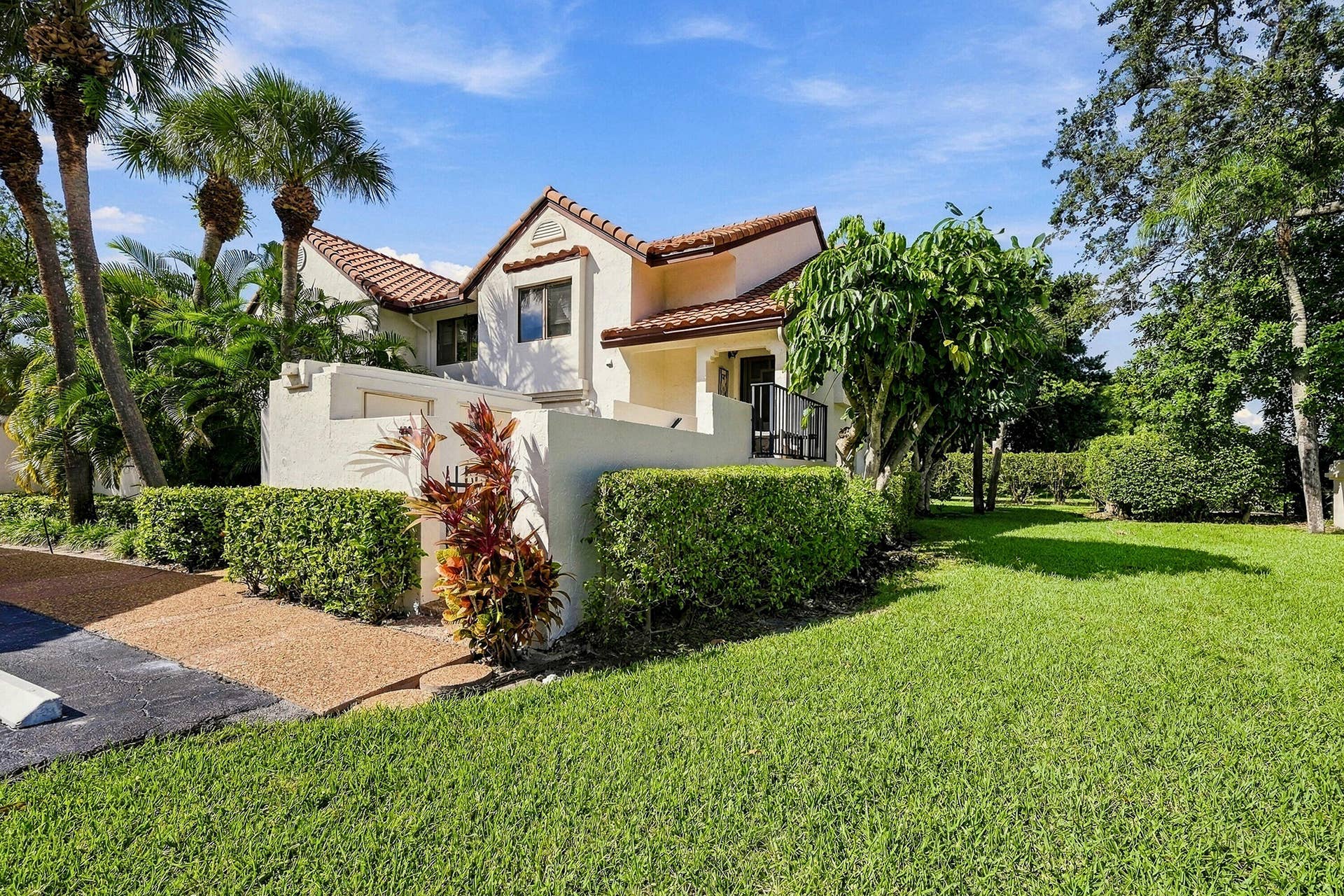 7858 GRANADA Place, #404, Boca Raton, FL 33433 02_dsc_2464_e9f04048