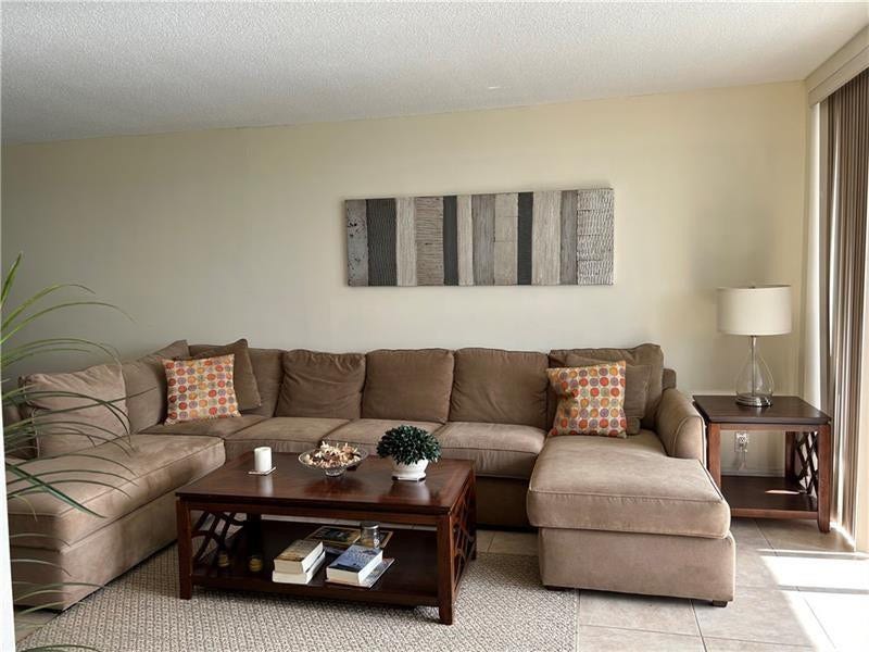 3150 N COURSE Lane, #507, Pompano Beach, Pompano Beach, FL 33069 Photo 3