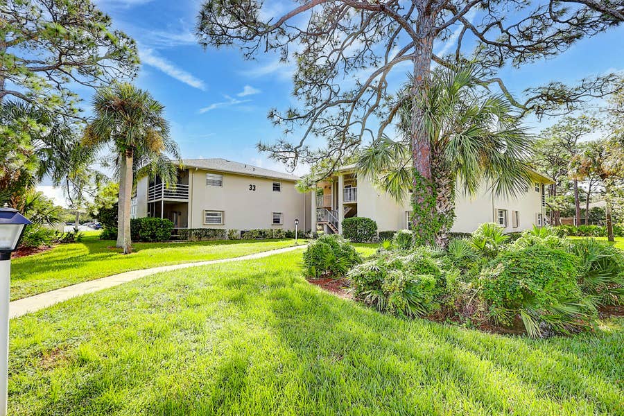 Property photo for 33 LAKE VISTA Trail, #206, Port St Lucie, FL