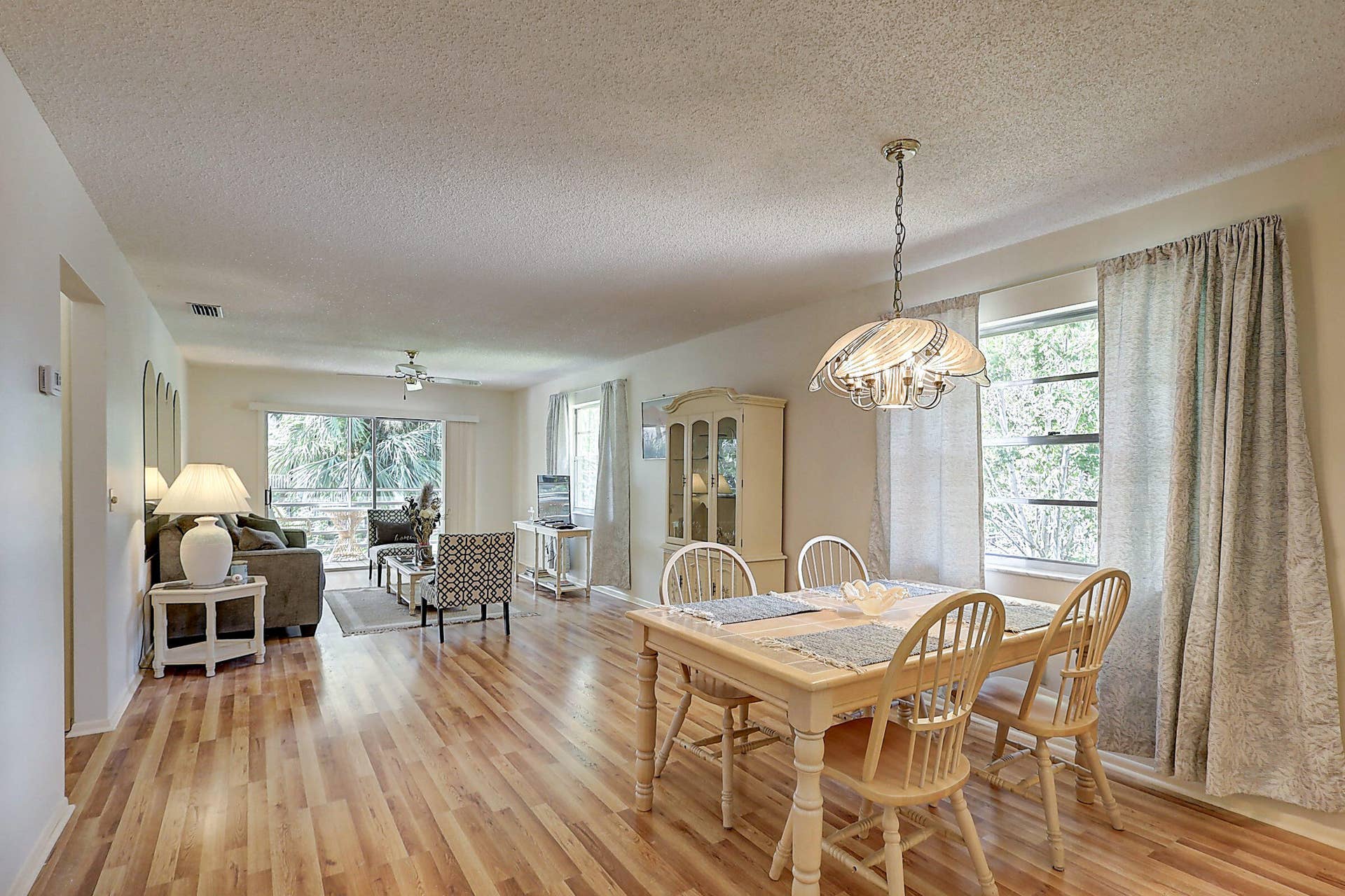 33 LAKE VISTA Trail, #206, Port St Lucie, FL 34952 12_3j0a5523_4_5_6_7