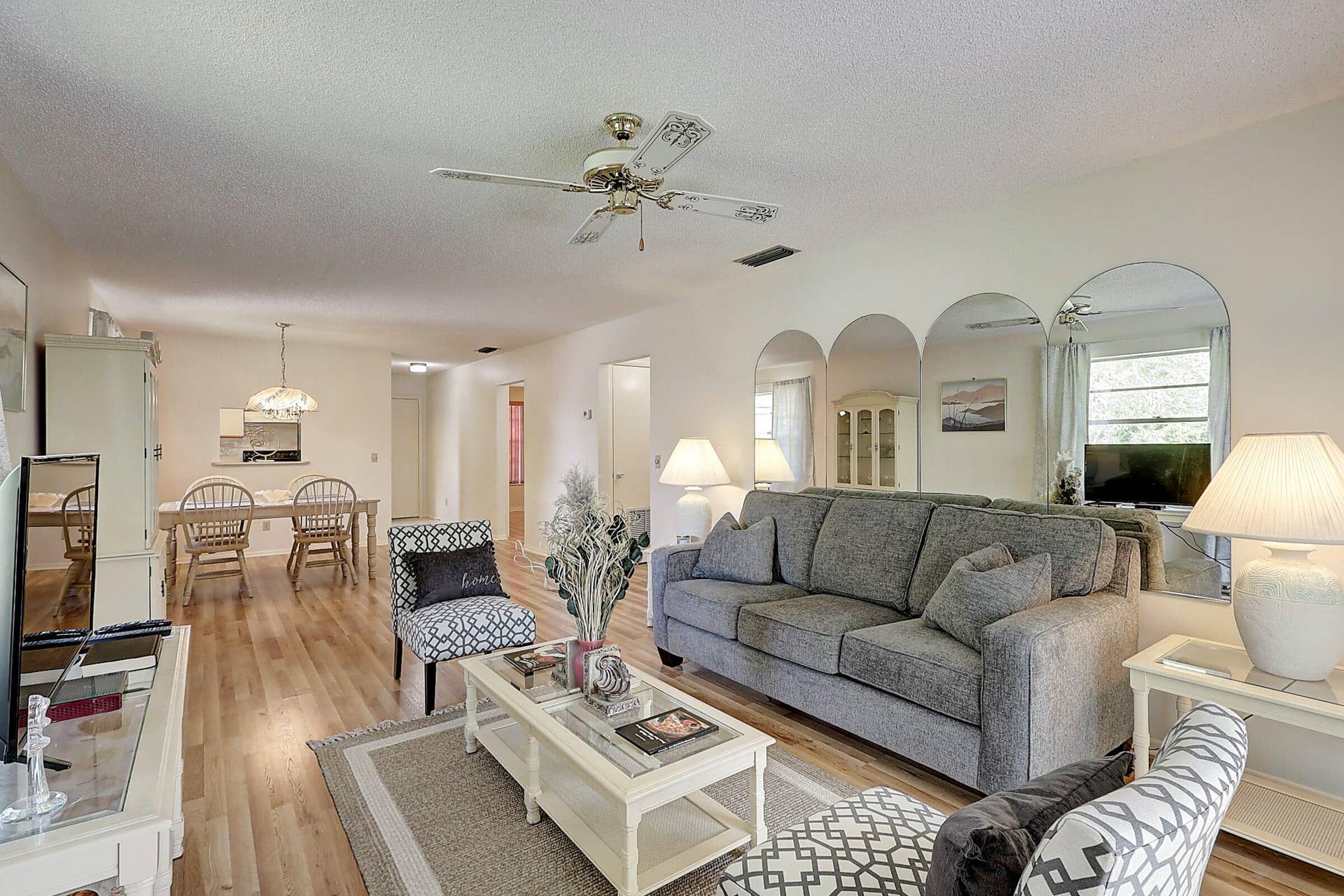 33 LAKE VISTA Trail, #206, Port St Lucie, FL 34952 16_3j0a5543_4_5_6_7