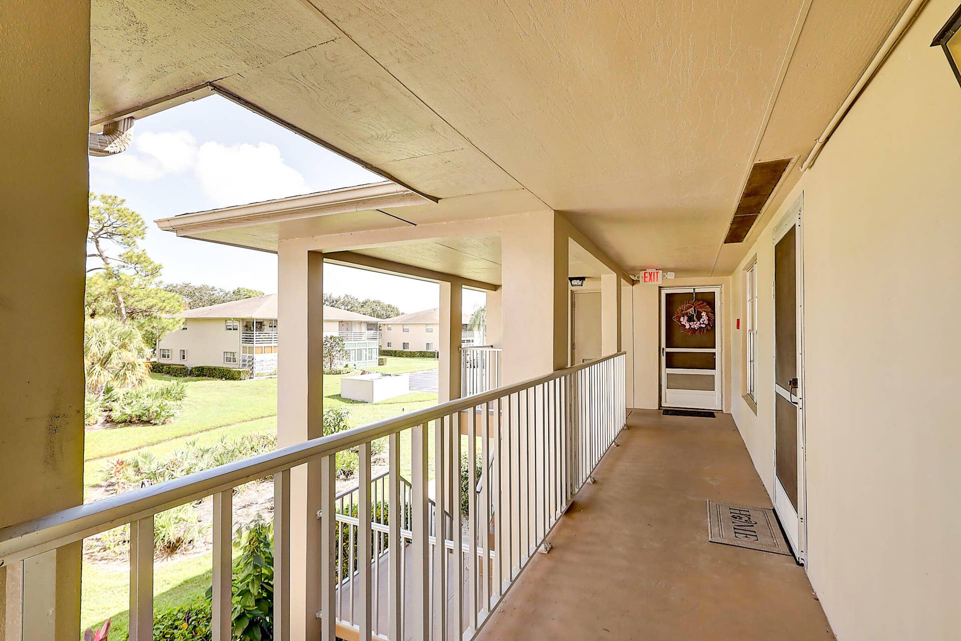 33 LAKE VISTA Trail, #206, Port St Lucie, FL 34952 07_3j0a5493_4_5_6_7