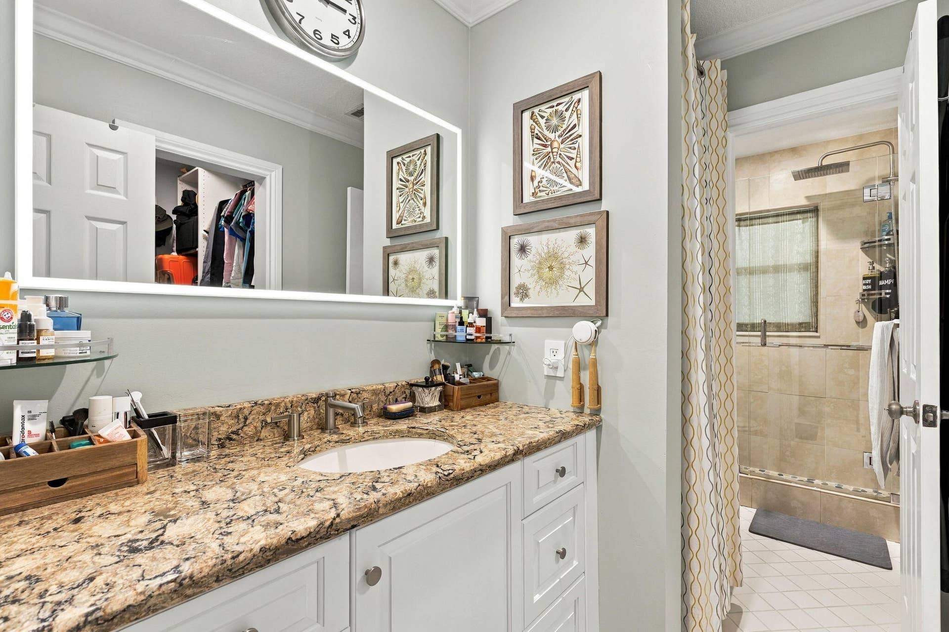 2201 SE 9TH Street, #207, Pompano Beach, FL 33062 BATHROOM