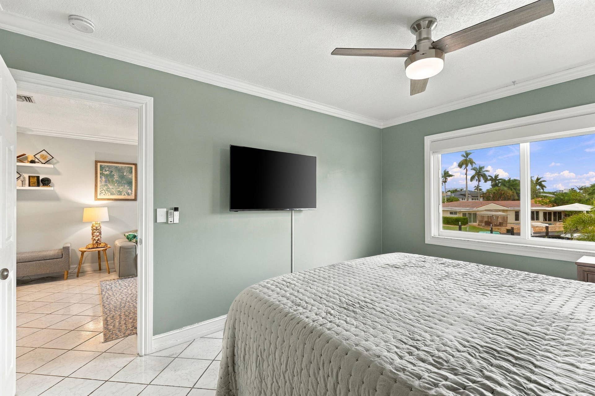 2201 SE 9TH Street, #207, Pompano Beach, FL 33062 BEDROOM