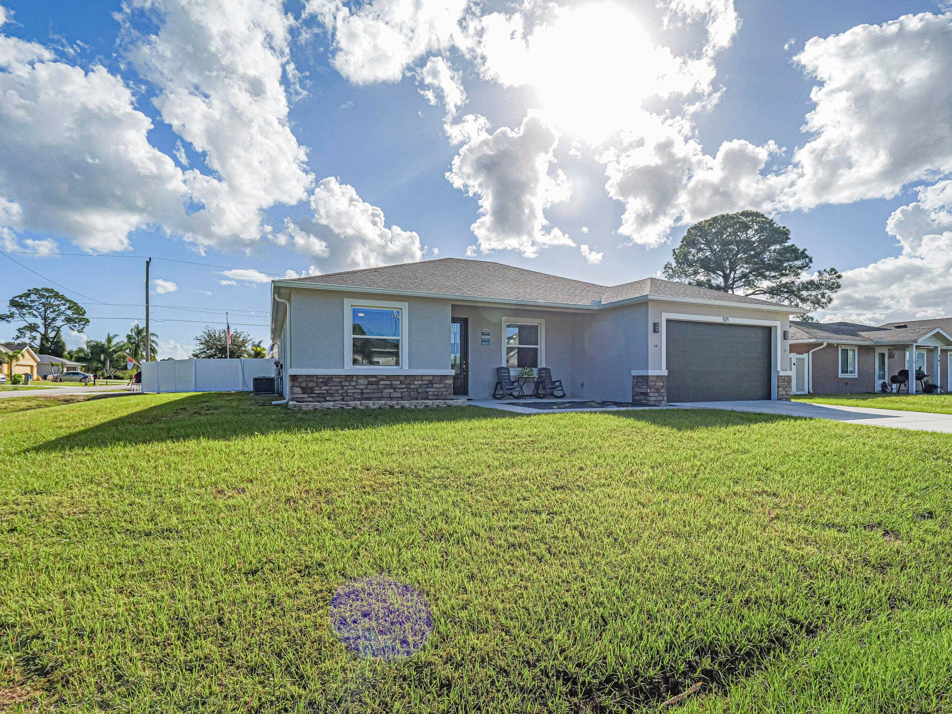 571 CHARLOTTA Avenue SE, Palm Bay, FL 32909 2