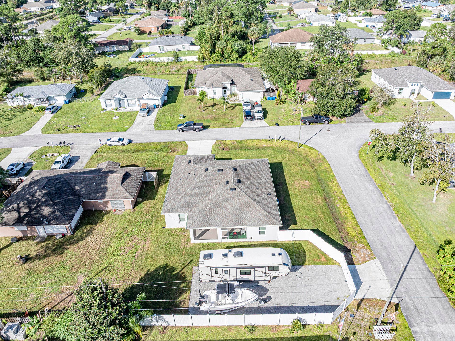 571 CHARLOTTA Avenue SE, Palm Bay, FL 32909 46