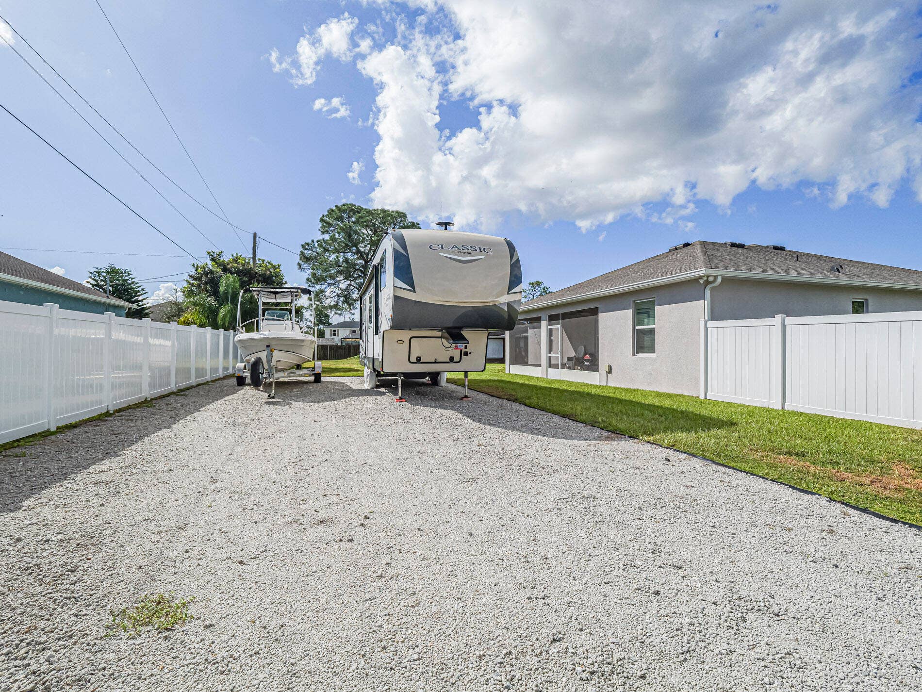 571 CHARLOTTA Avenue SE, Palm Bay, FL 32909 40