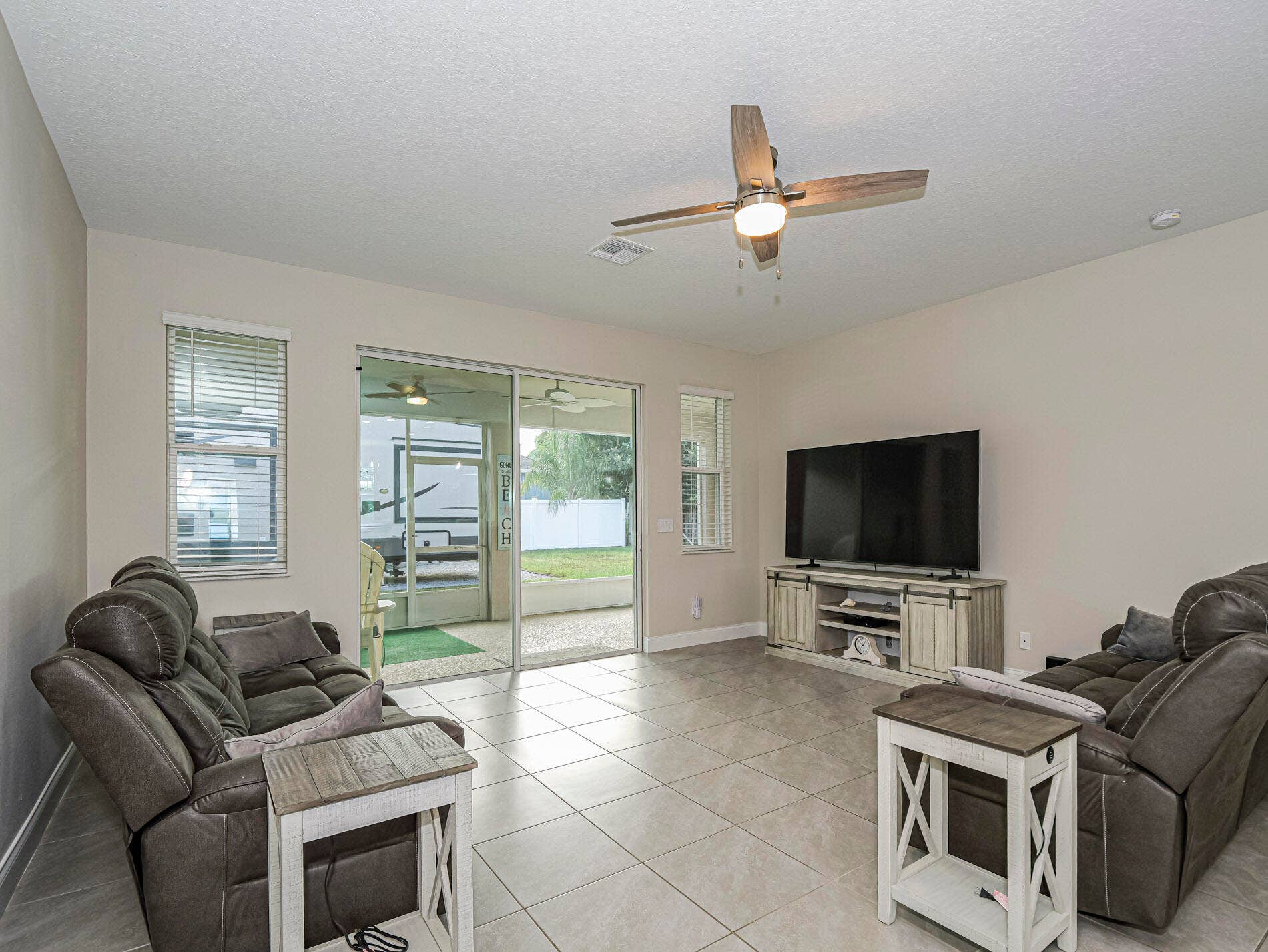 571 CHARLOTTA Avenue SE, Palm Bay, FL 32909 7