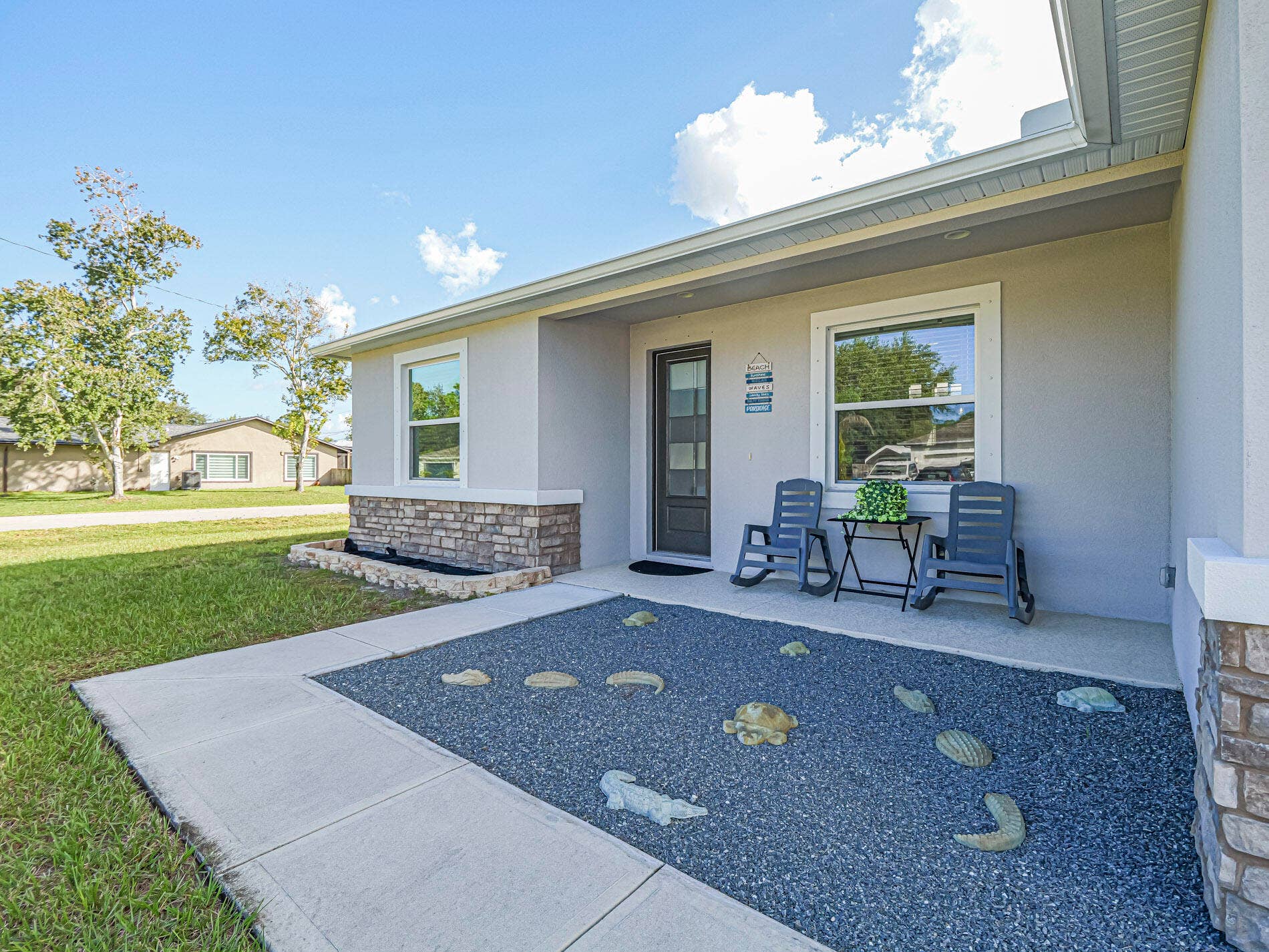 571 CHARLOTTA Avenue SE, Palm Bay, FL 32909 4