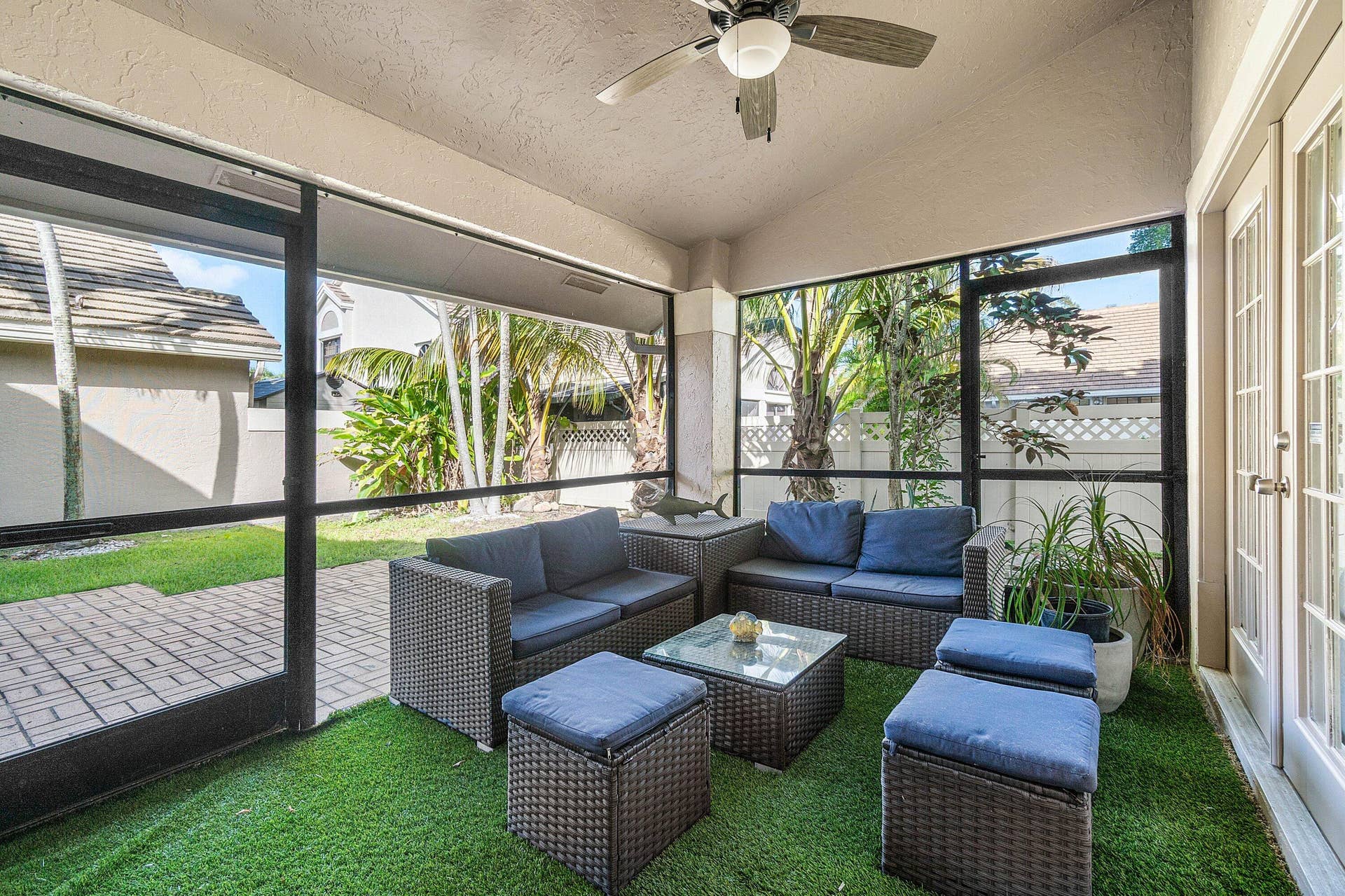 037-6947BitterbushPlace-BoyntonBeach-FL-