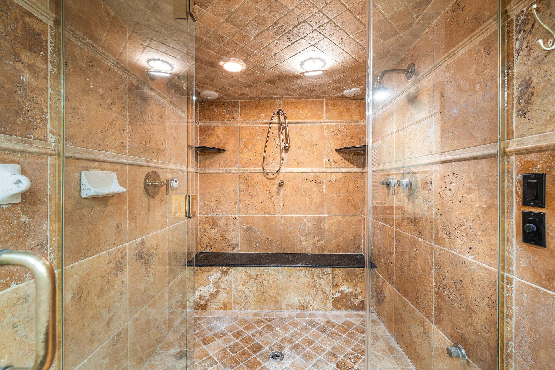 16 VIA LAGO, Boynton Beach, FL 33435 028-16VaLago-BoyntonBeach-FL-33435-SMA
