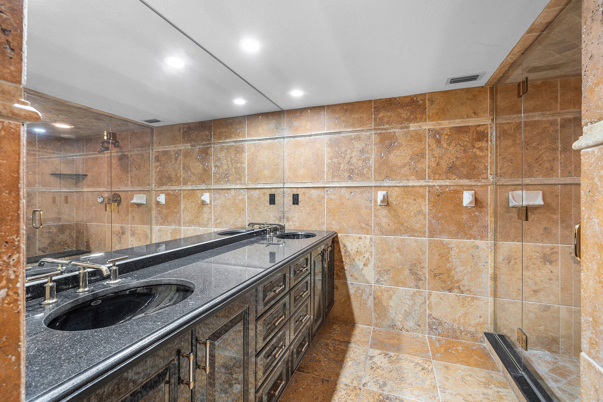 16 VIA LAGO, Boynton Beach, FL 33435 027-16VaLago-BoyntonBeach-FL-33435-SMA
