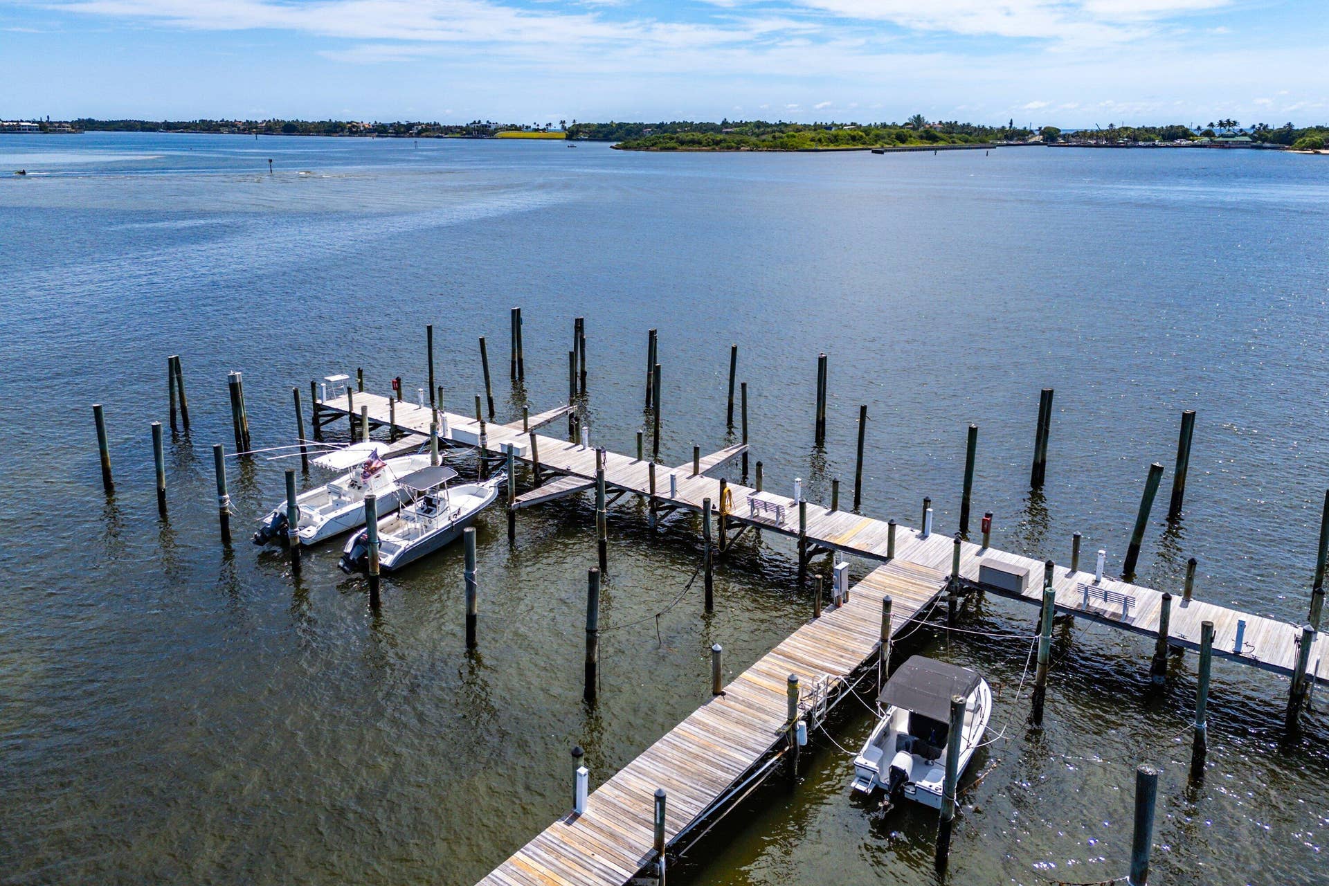 16 VIA LAGO, Boynton Beach, FL 33435 067-16VaLago-BoyntonBeach-FL-33435-SMA