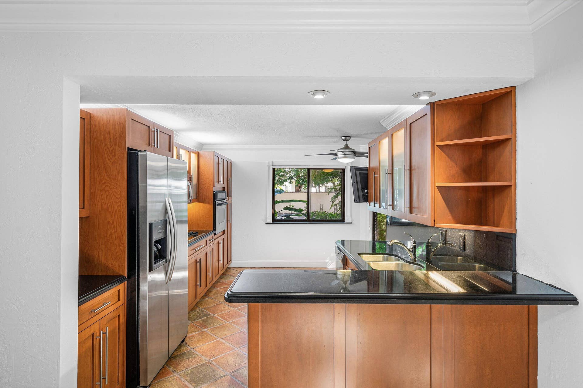 16 VIA LAGO, Boynton Beach, FL 33435 014-16VaLago-BoyntonBeach-FL-33435-SMA