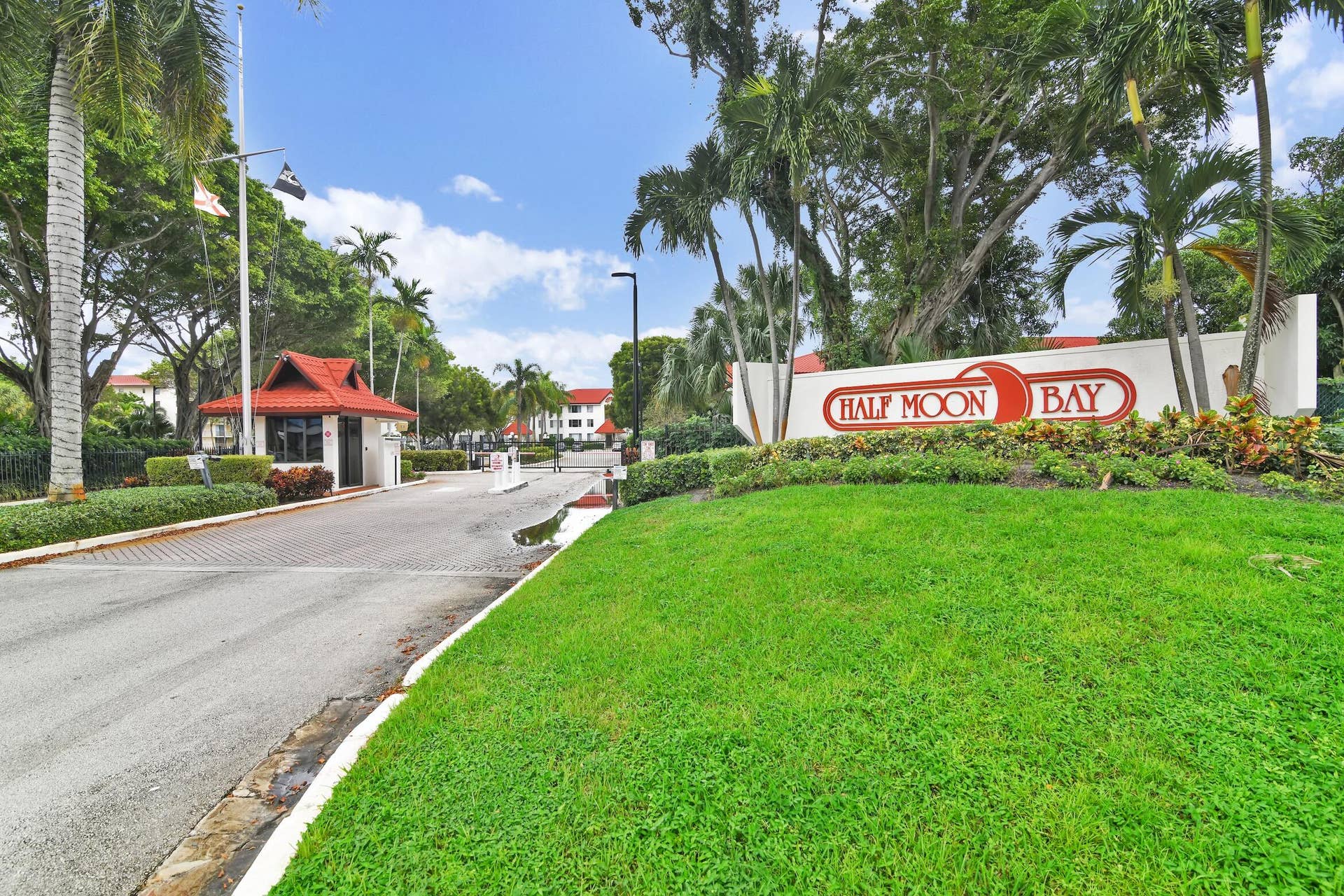 107 Half Moon Circle, #A1, Hypoluxo, FL 33462 107 Half Moon Cir, Hypoluxo -40
