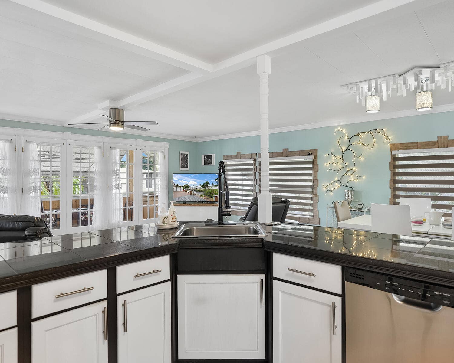 1891 SW 84th Avenue, Davie, FL 33324 DSC05326_v2