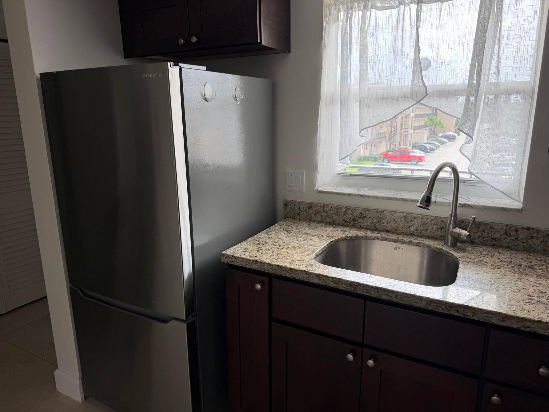 Stainless sink