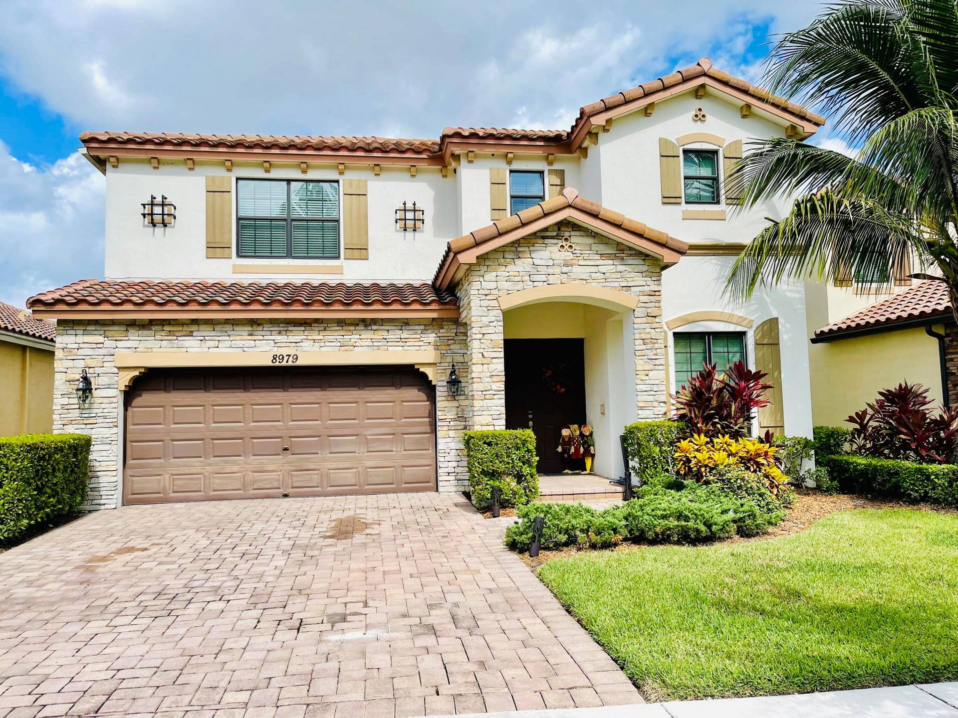 8979 Gulf Run Way, Lake Worth, FL 33467 Front