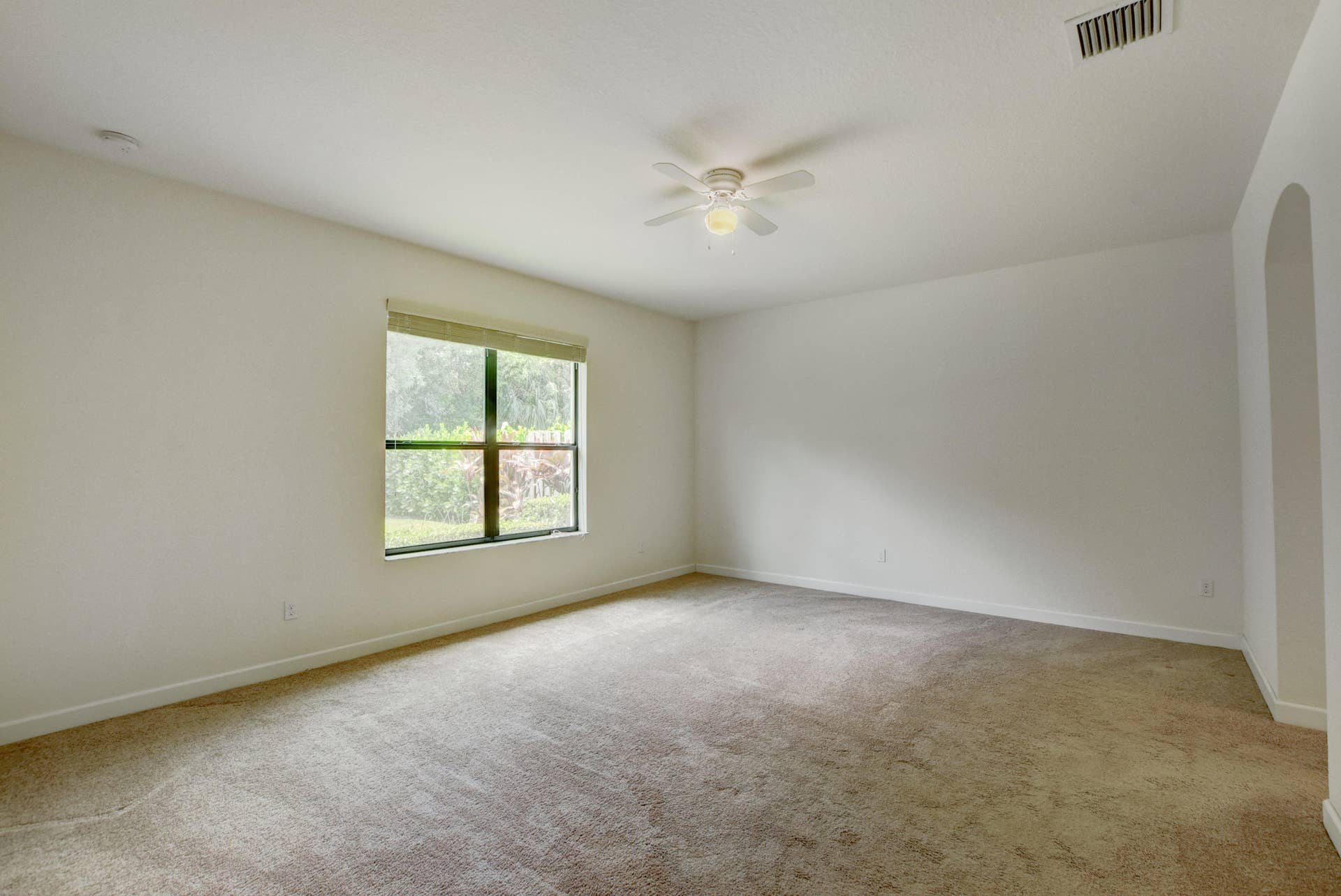 8979 Gulf Run Way, Lake Worth, FL 33467 Master suite