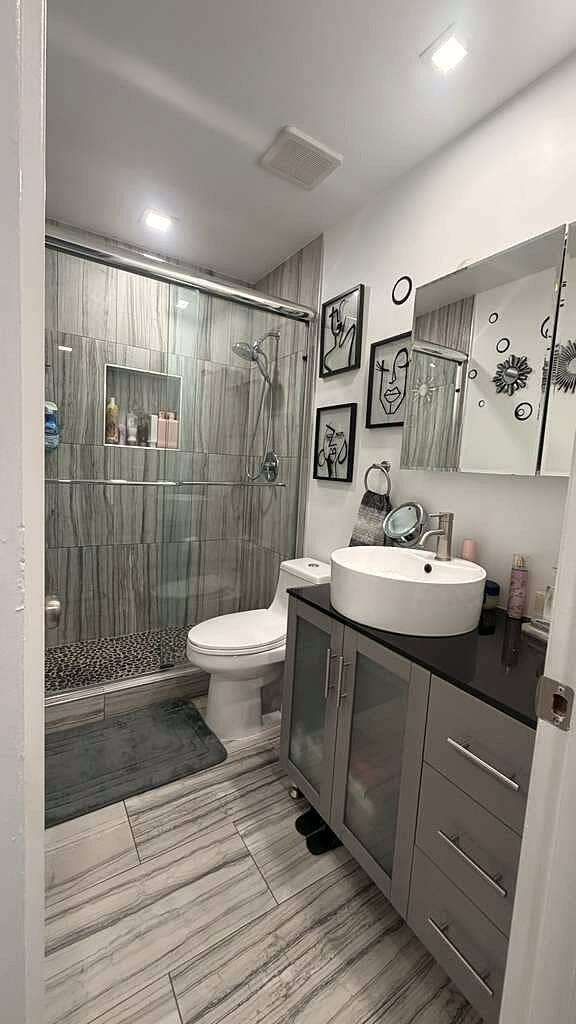 4284 DESTE Court, #304, Lake Worth, FL 33467 foto-07-mejorada