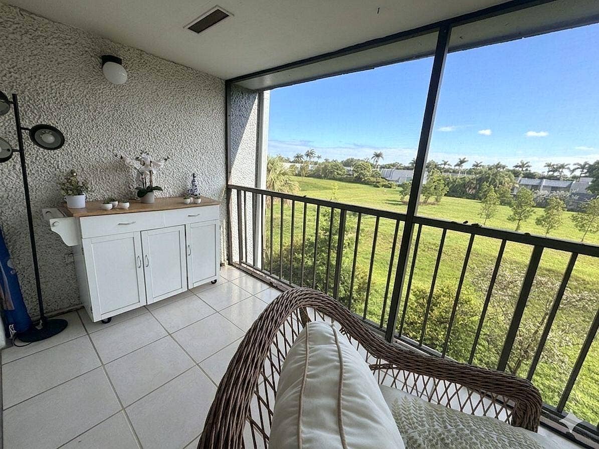 4284 DESTE Court, #304, Lake Worth, FL 33467 foto-21-mejorada
