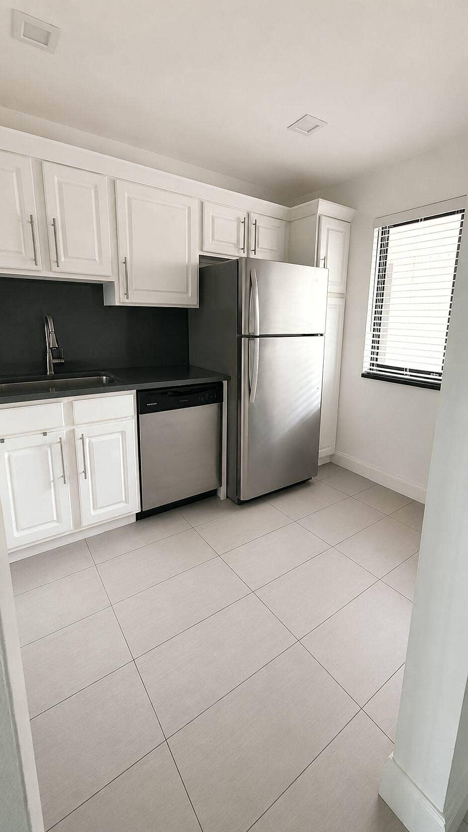 4284 DESTE Court, #304, Lake Worth, FL 33467 foto-17-mejorada