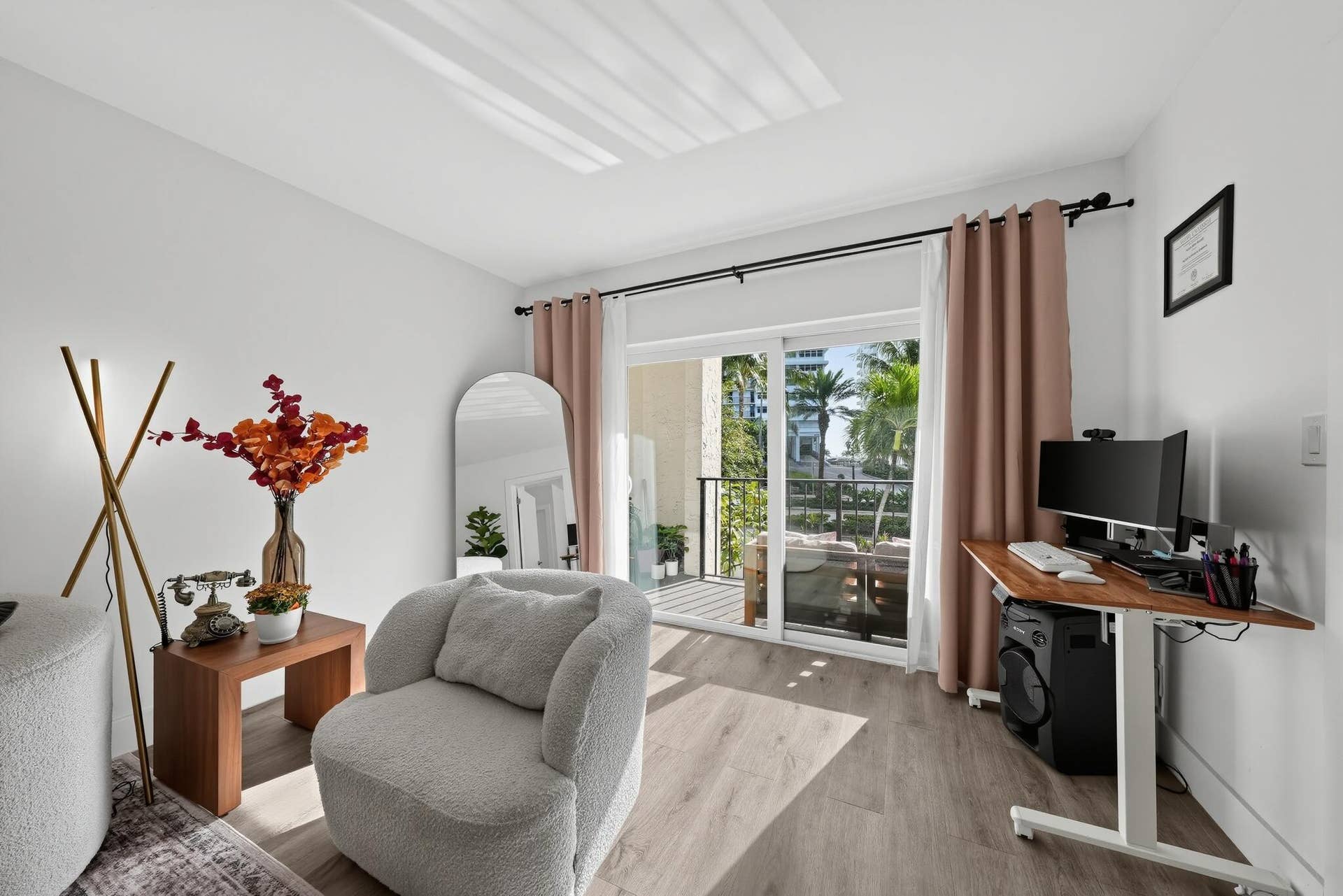 4143 N OCEAN Boulevard, #209, Fort Lauderdale, FL 33308 Light and airy decor.