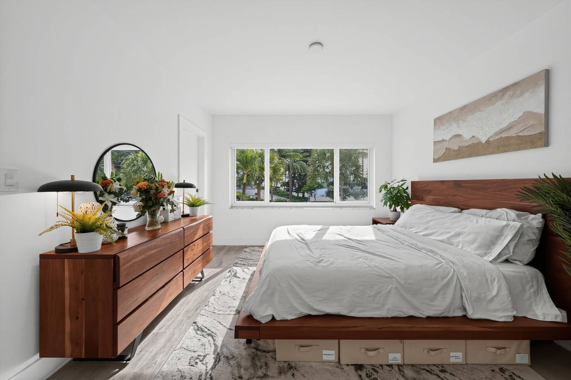 4143 N OCEAN Boulevard, #209, Fort Lauderdale, FL 33308 Large bedroom also has door that opens onto balcony.