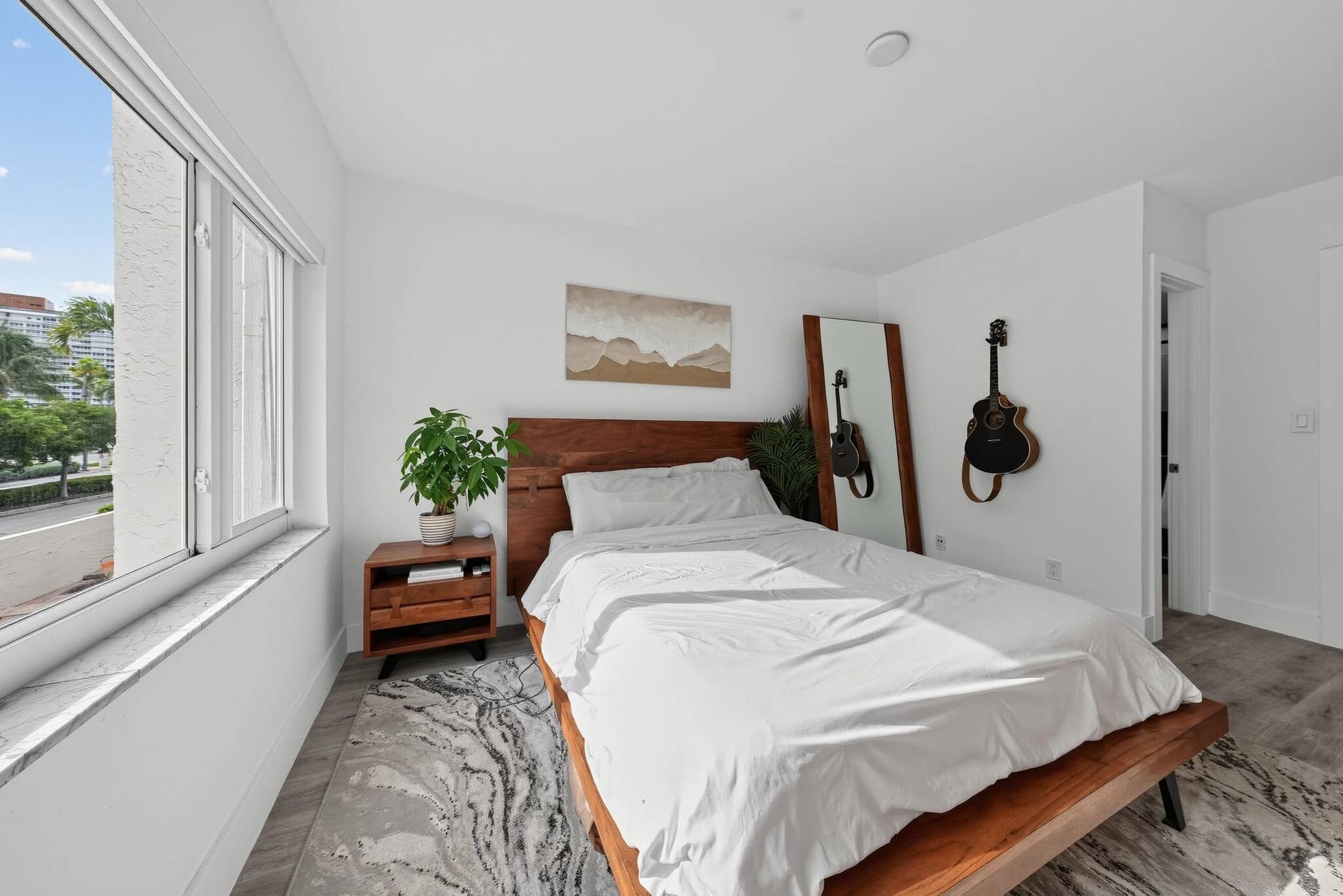 4143 N OCEAN Boulevard, #209, Fort Lauderdale, FL 33308 Bedroom with electric shades