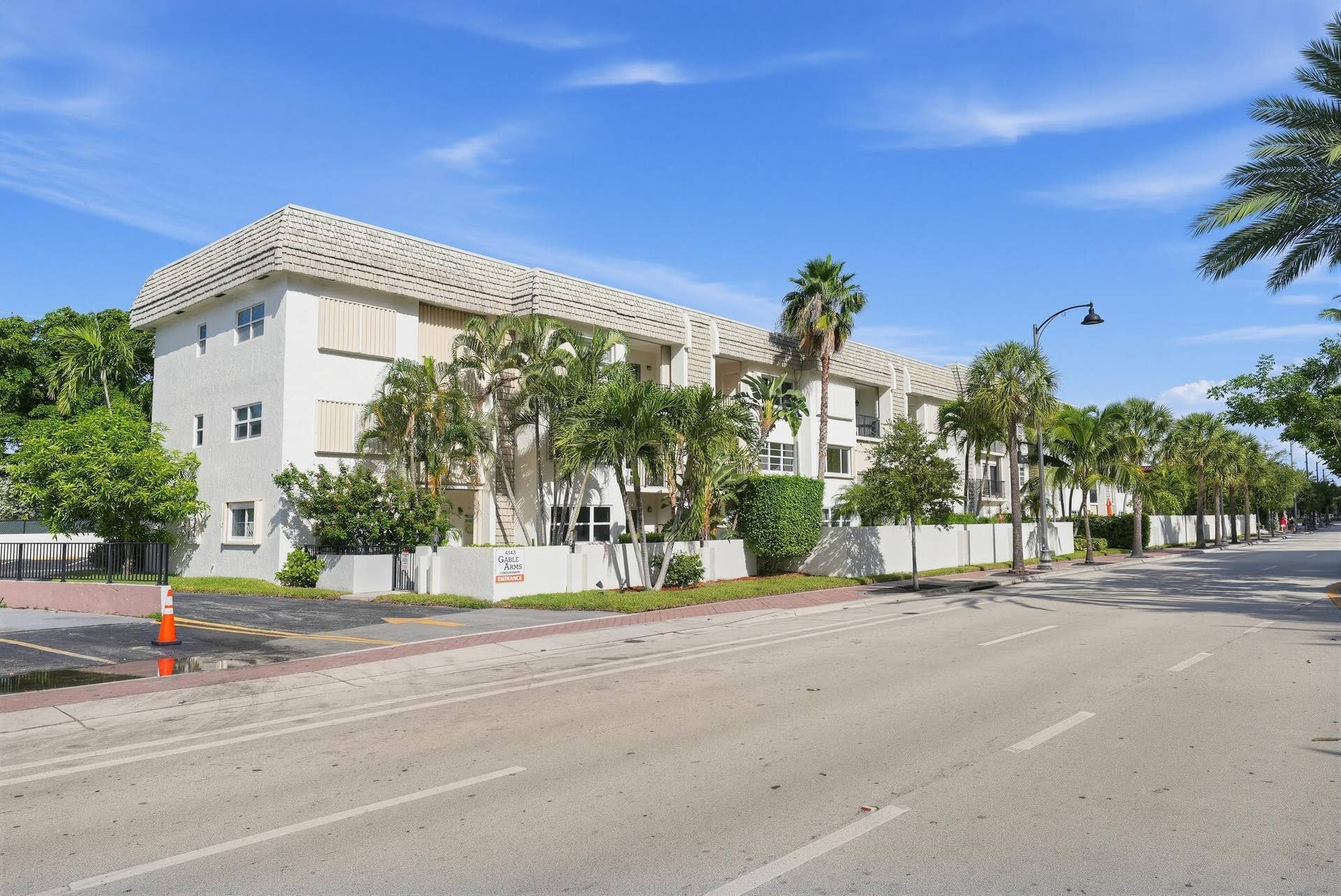 4143 N OCEAN Boulevard, #209, Fort Lauderdale, FL 33308 Beautifully maintained property.