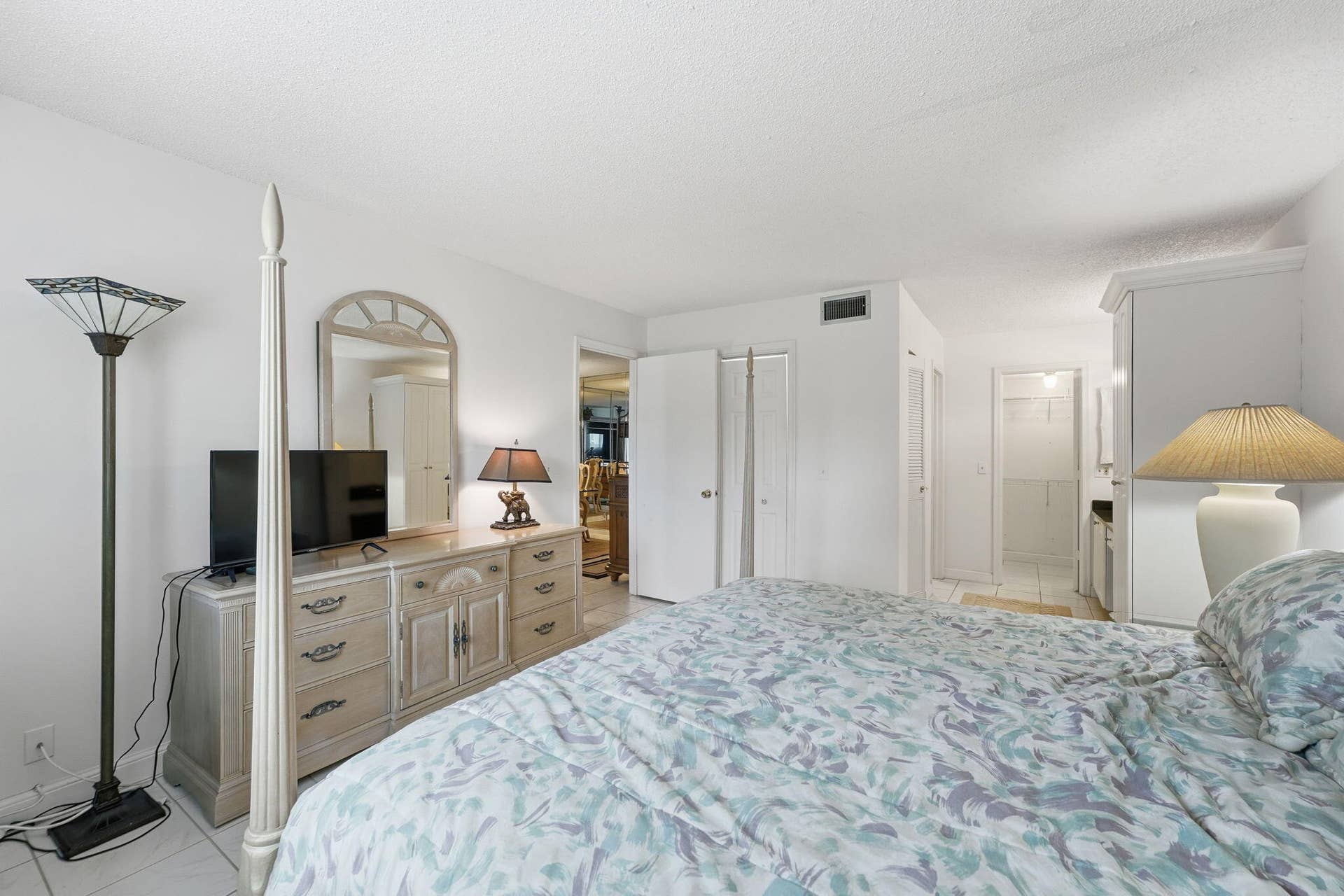 2480 Juniper Drive, Delray Beach, FL 33445 Primary Bedroom