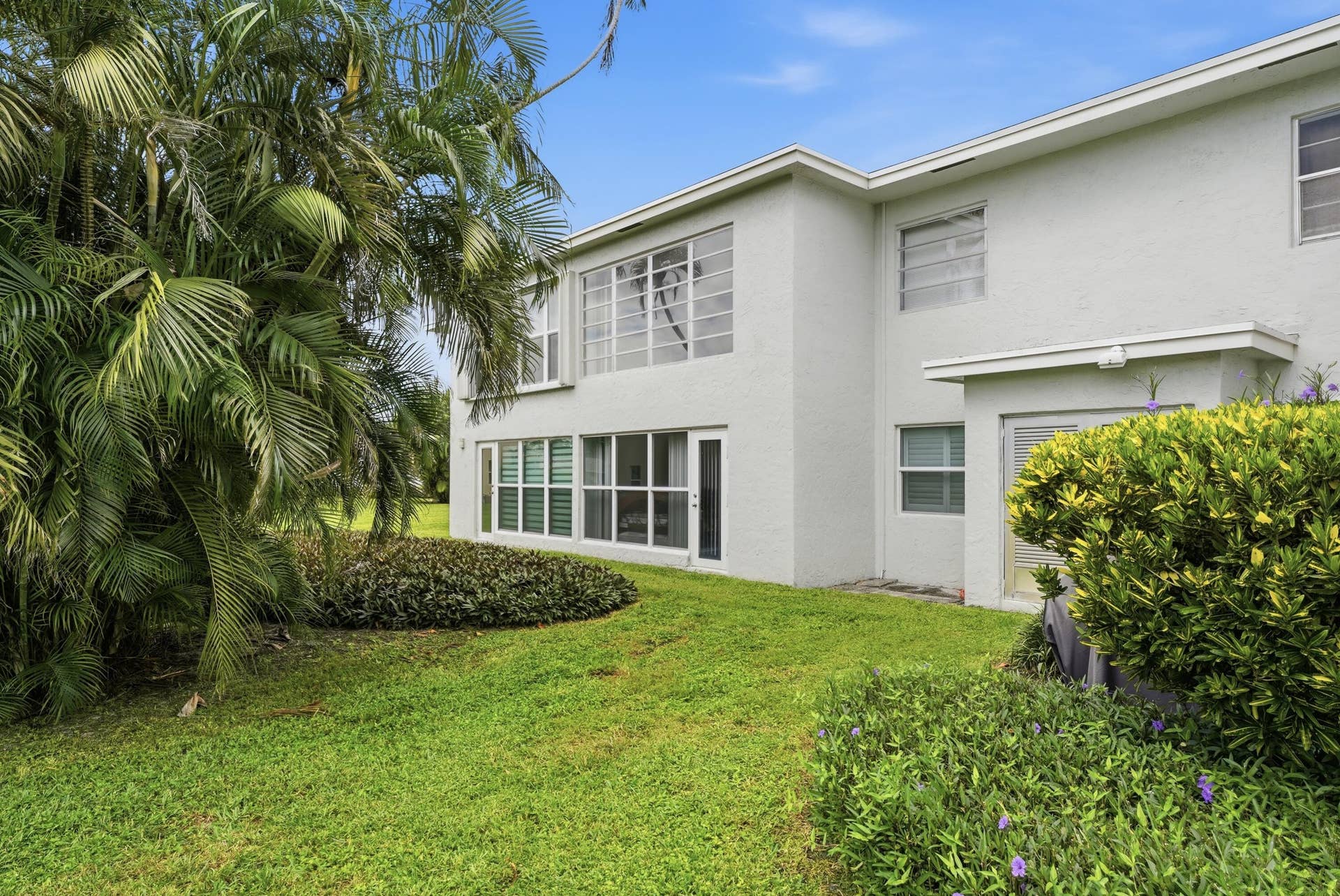 2480 Juniper Drive, Delray Beach, FL 33445 Rear Exterior View