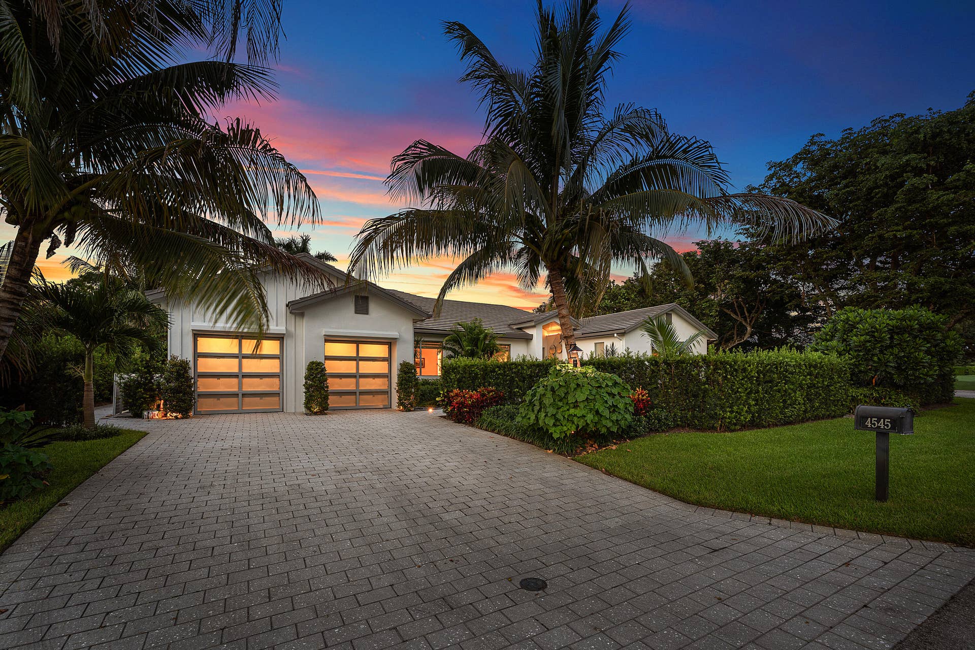 073-4545SouthLakeDrive