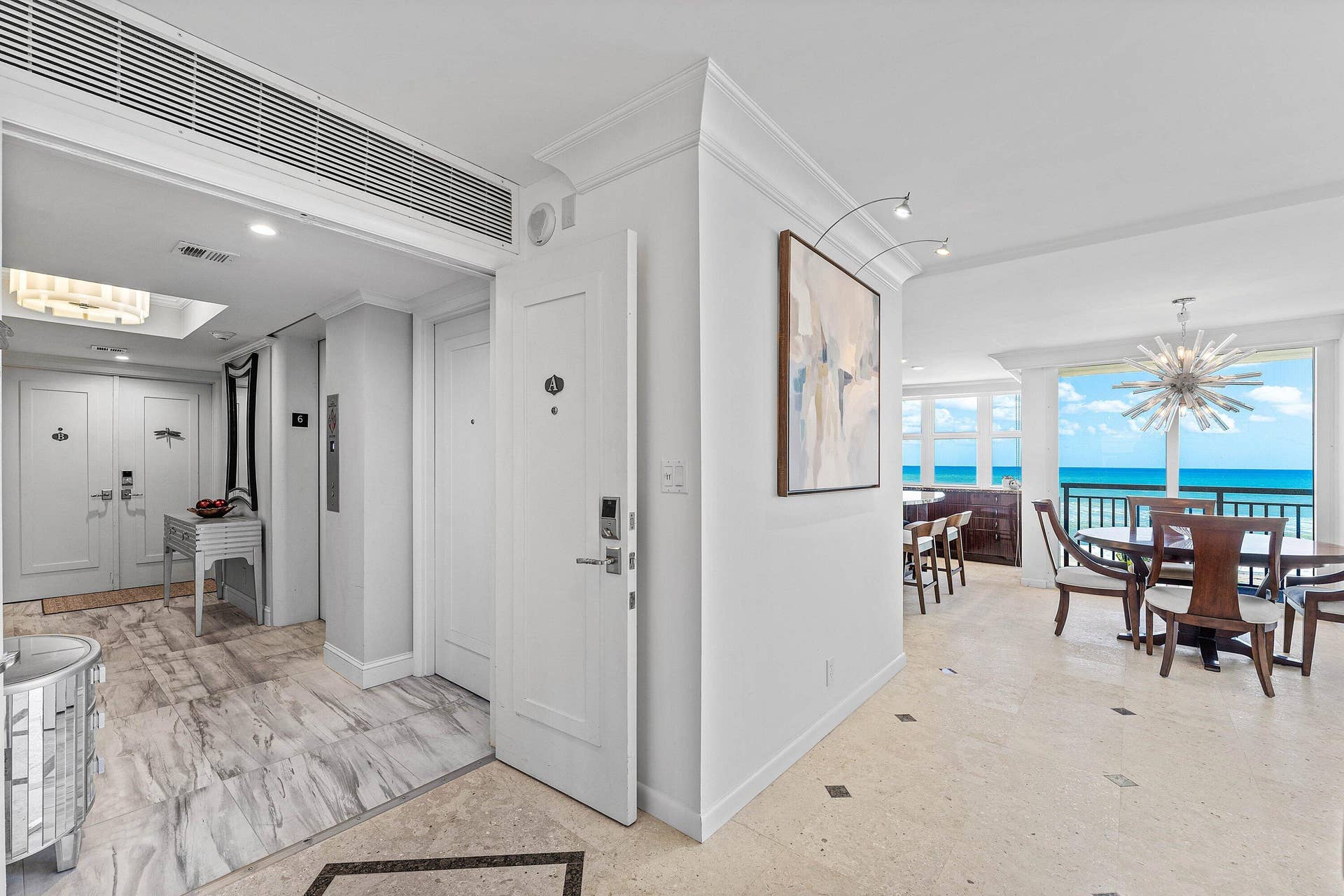 2000 S OCEAN Boulevard, #6A, Boca Raton, FL 33432 Foyer Entry