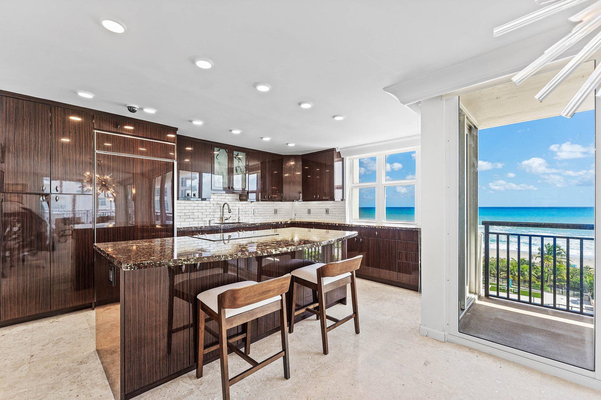2000 S OCEAN Boulevard, #6A, Boca Raton, FL 33432 009-2000SouthOceanBoulevard-6A-BocaRaton